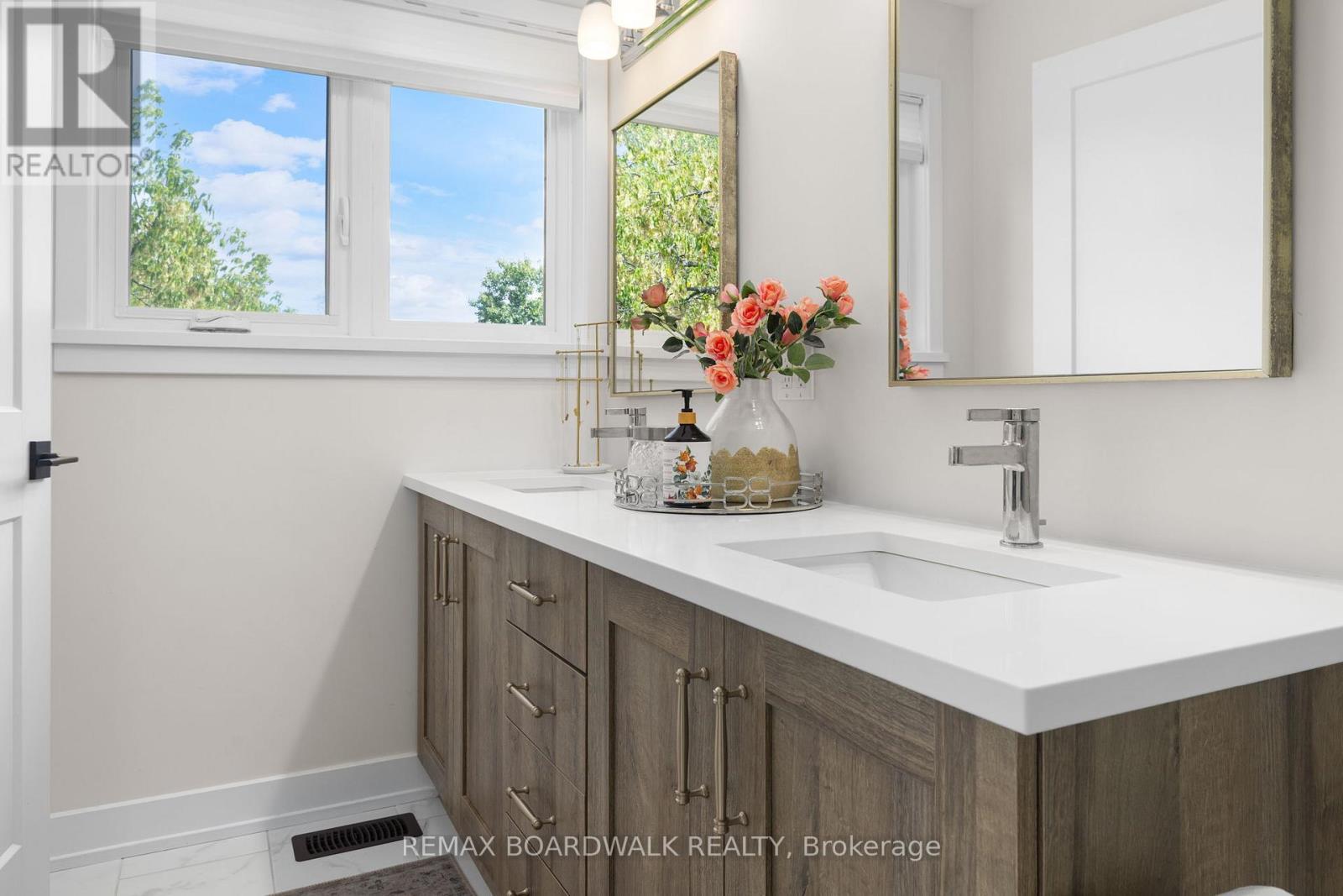 204 Adelaide Street, Mississippi Mills, Ontario  K0A 1A0 - Photo 22 - X12843230