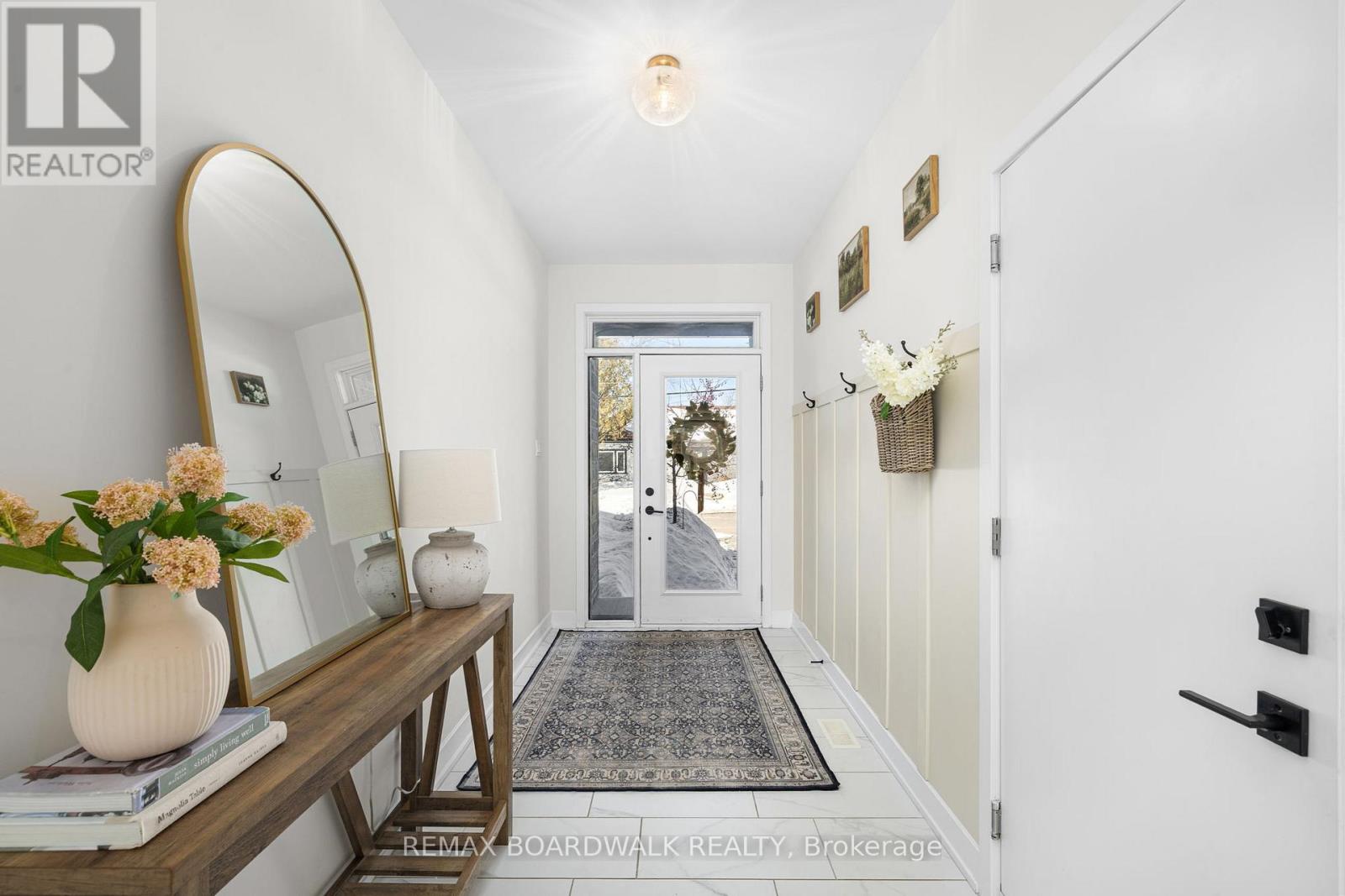 204 Adelaide Street, Mississippi Mills, Ontario  K0A 1A0 - Photo 4 - X12843230