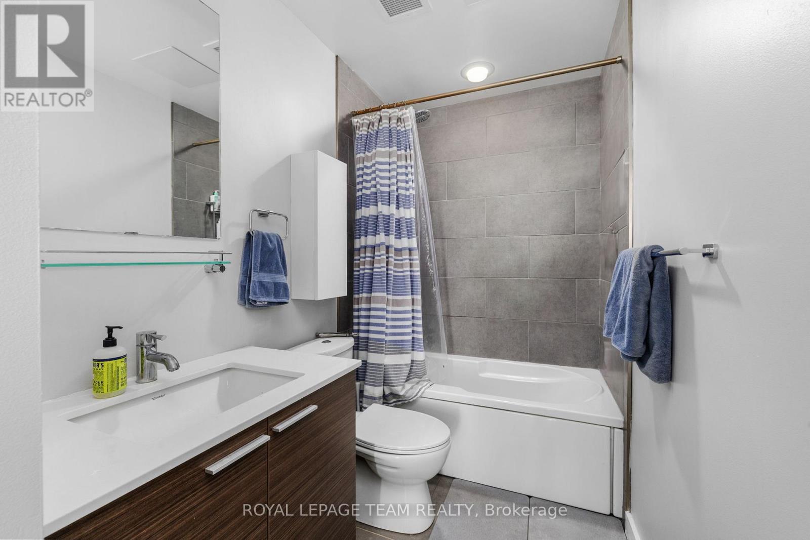 318 - 354 Gladstone Avenue, Ottawa, Ontario  K2P 0R4 - Photo 16 - X12843286