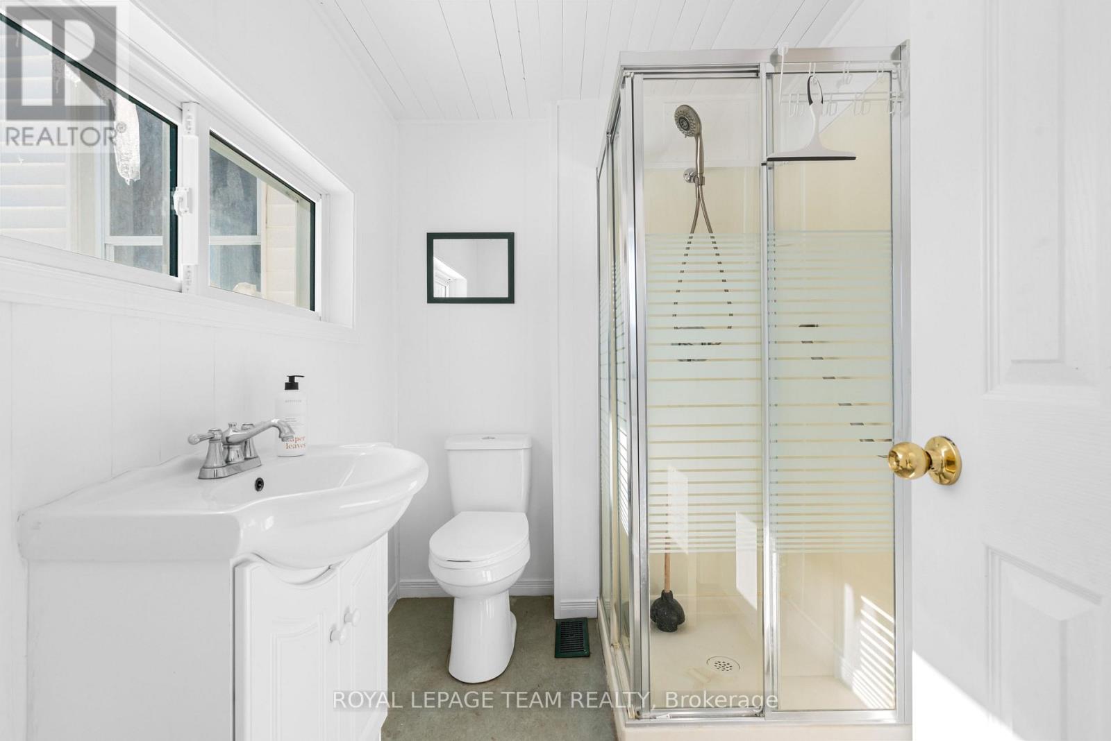 1727 Reids Mills Road, North Dundas, Ontario  K0E 1S0 - Photo 18 - X12843302