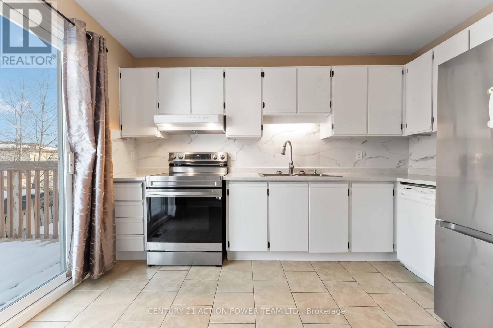 A - 1936 Longman Crescent, Ottawa, Ontario  K1C 5G6 - Photo 16 - X12843356