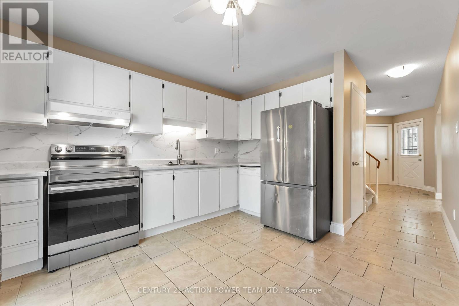 A - 1936 Longman Crescent, Ottawa, Ontario  K1C 5G6 - Photo 17 - X12843356