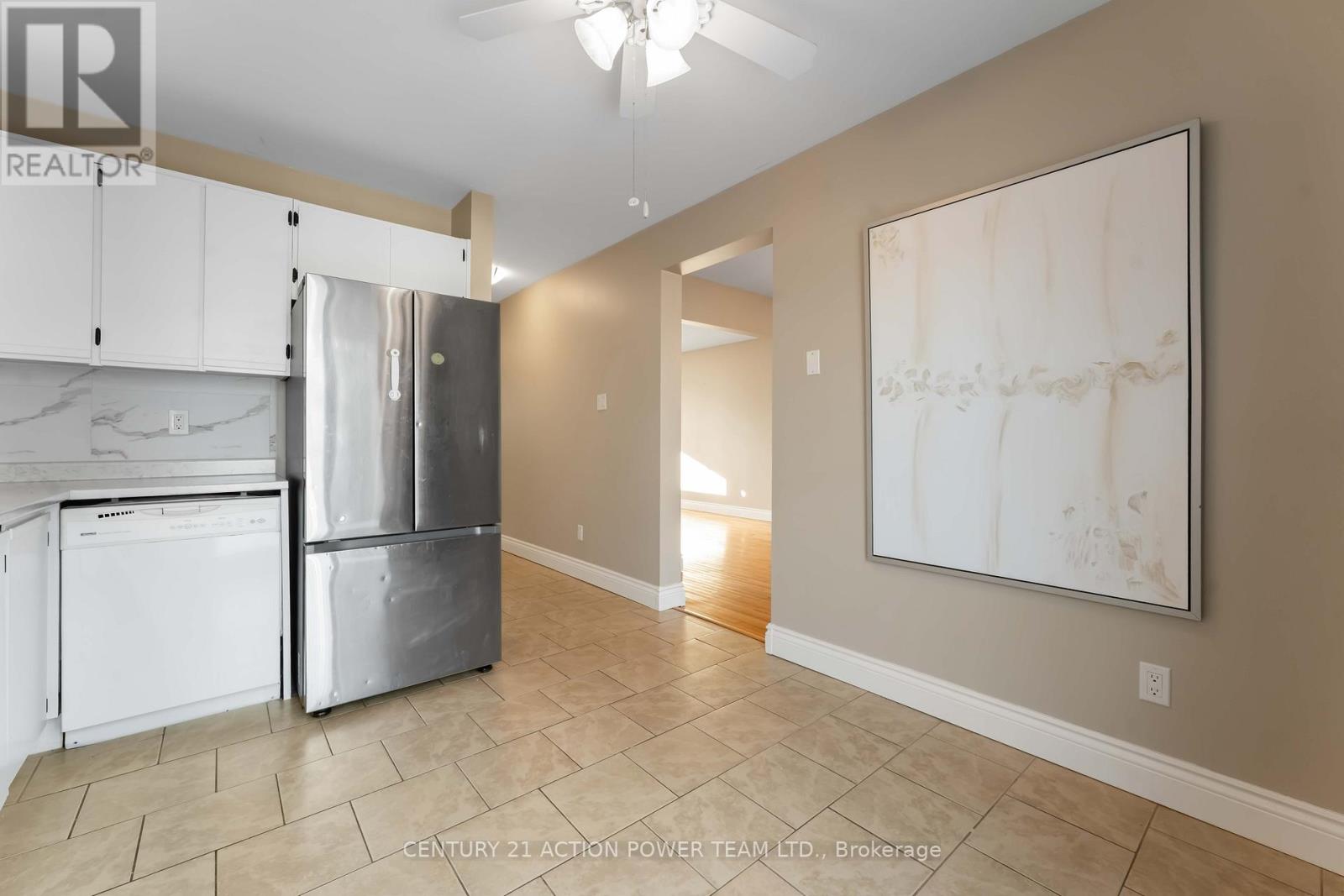 A - 1936 Longman Crescent, Ottawa, Ontario  K1C 5G6 - Photo 18 - X12843356