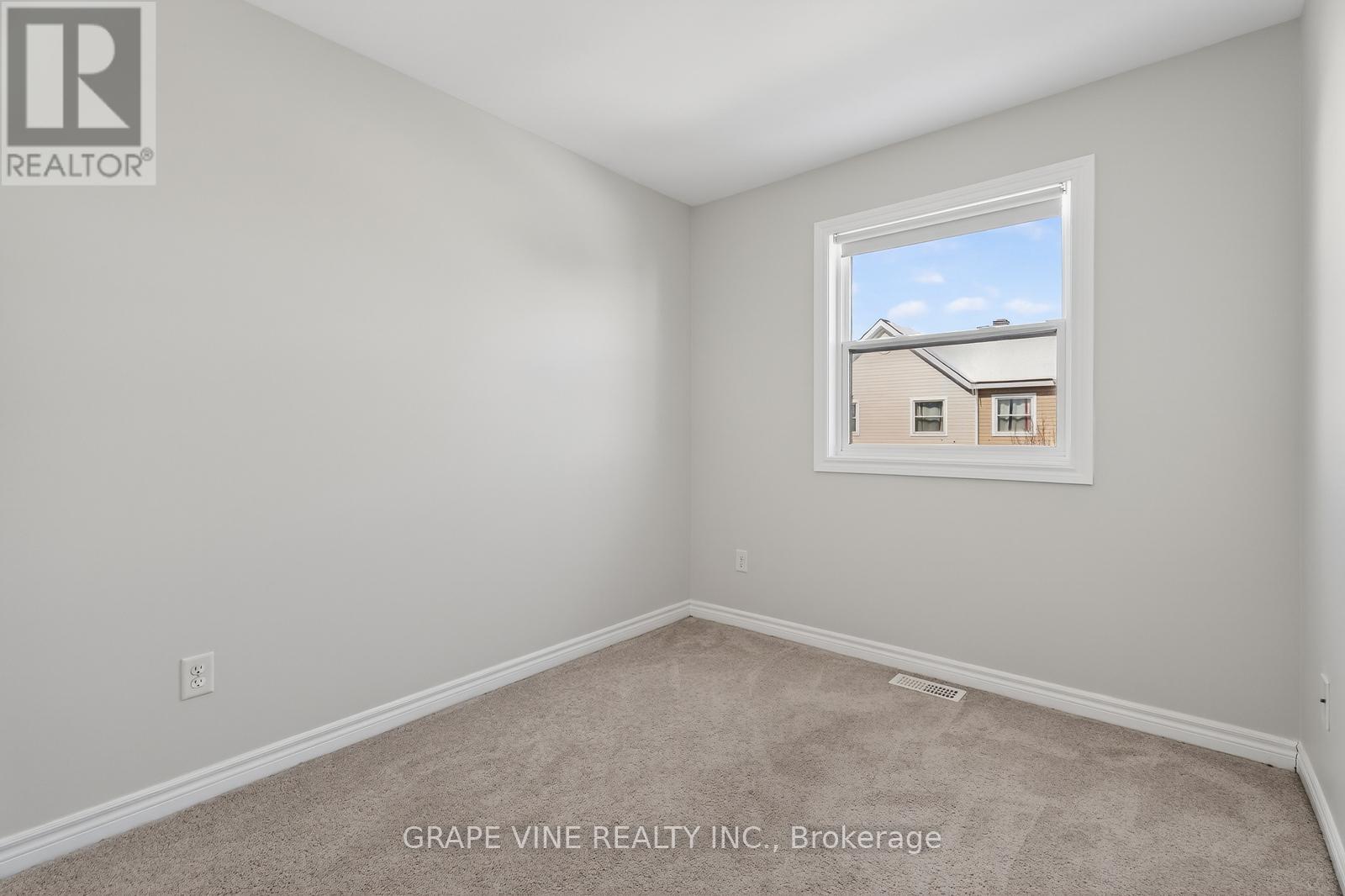 750 Sanibel Private, Ottawa, Ontario  K2H 0A8 - Photo 22 - X12843480