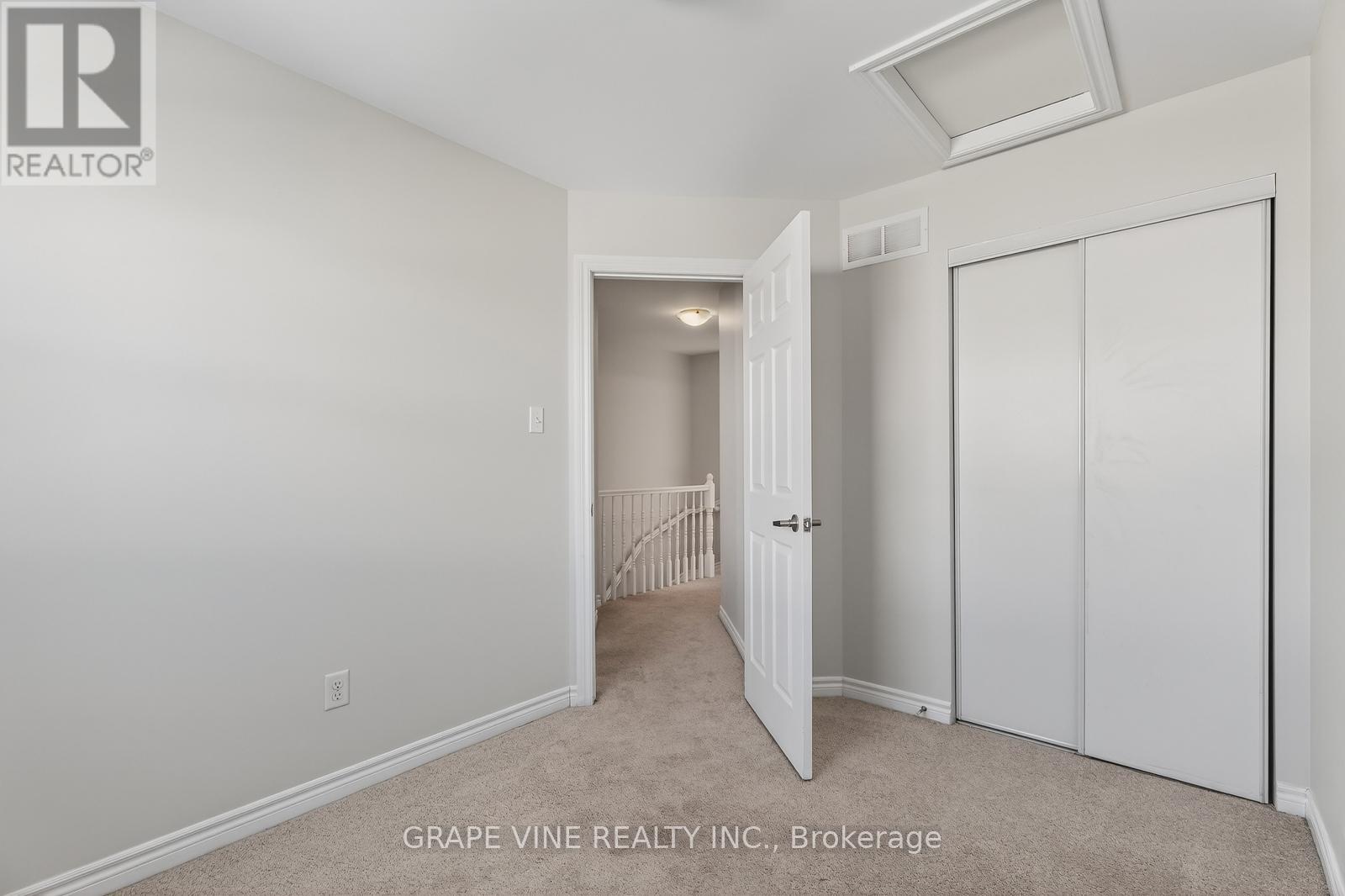 750 Sanibel Private, Ottawa, Ontario  K2H 0A8 - Photo 23 - X12843480