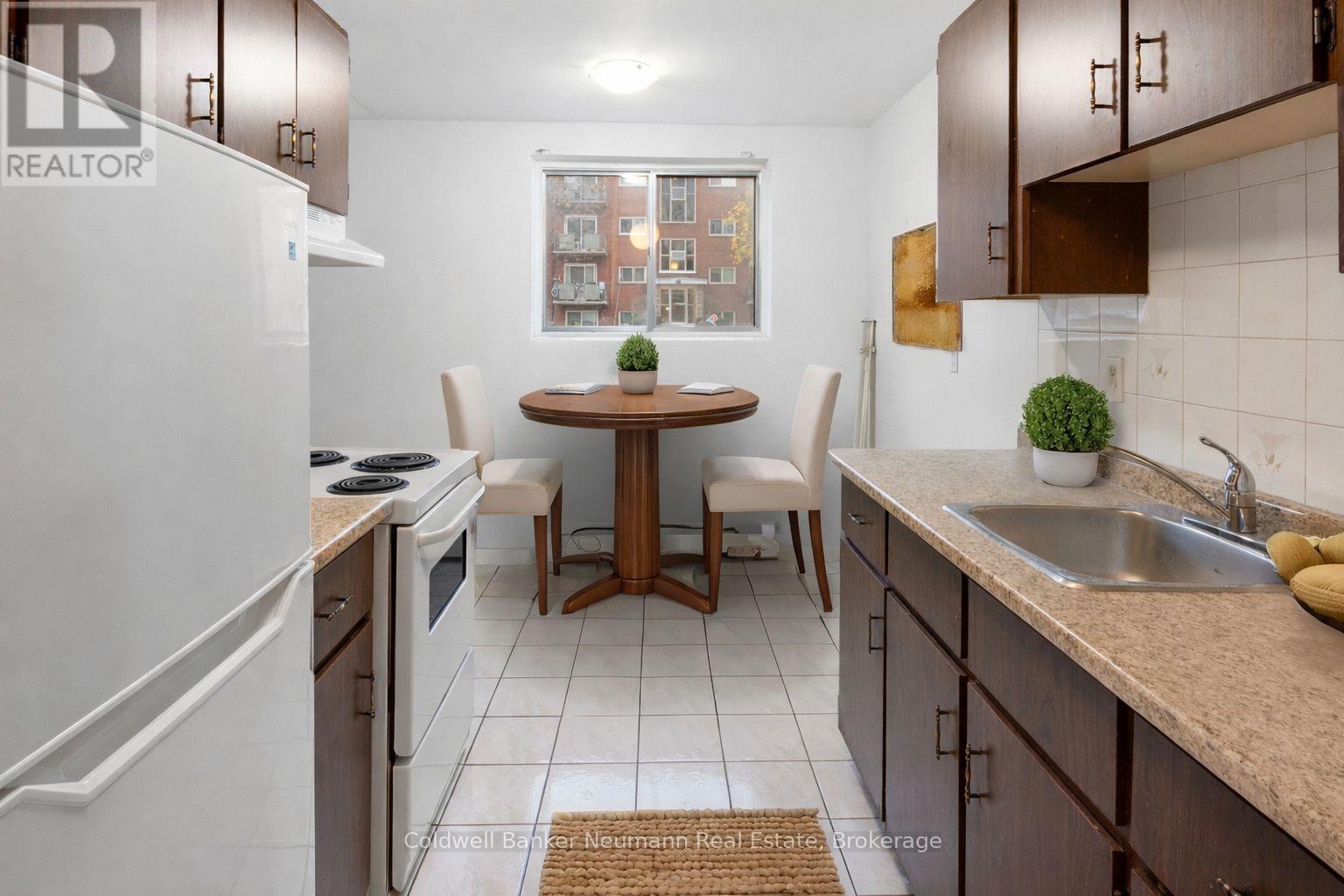 1 - 8 Delaware Avenue, Guelph, Ontario N1E 3V4 - Photo 4 - X12843090