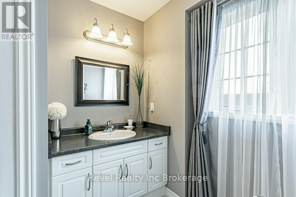 8 - 176 Ferguson Drive, Woodstock, Ontario  N4V 0C6 - Photo 23 - X12843406