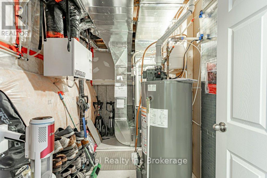 8 - 176 Ferguson Drive, Woodstock, Ontario  N4V 0C6 - Photo 32 - X12843406