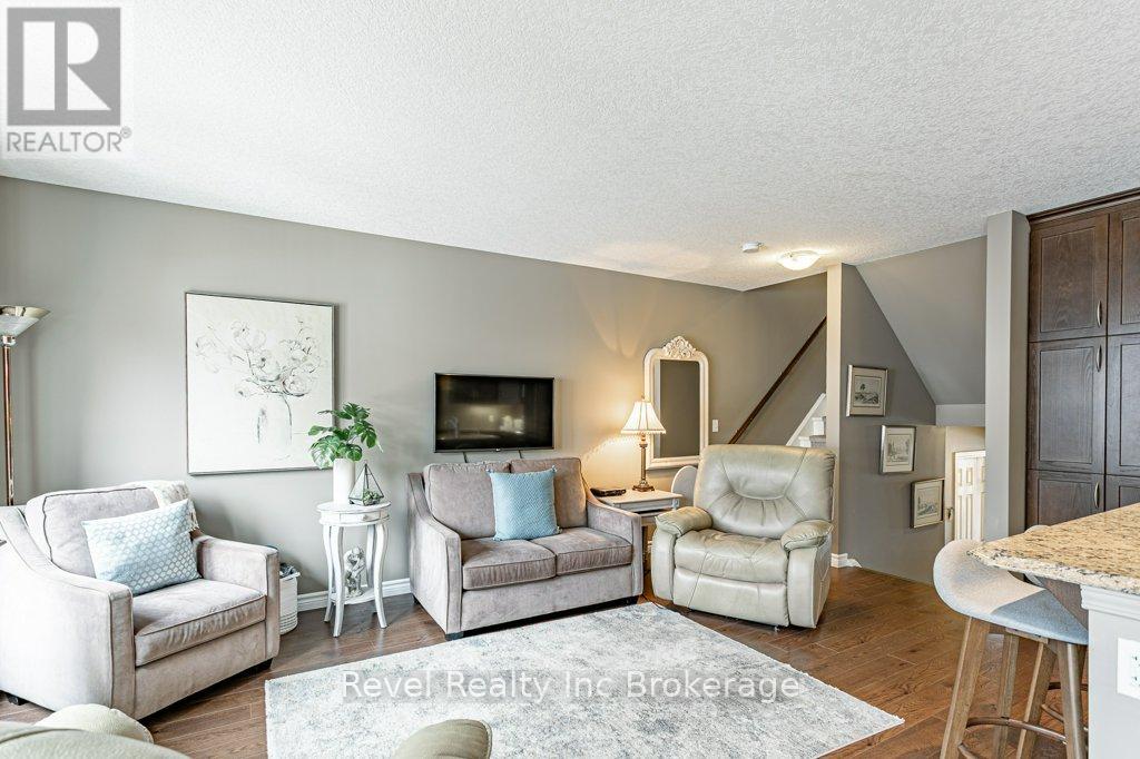 8 - 176 Ferguson Drive, Woodstock, Ontario  N4V 0C6 - Photo 8 - X12843406