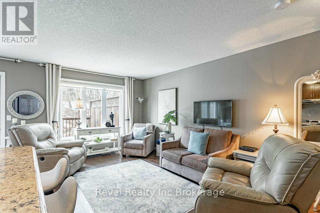 8 - 176 Ferguson Drive, Woodstock, Ontario  N4V 0C6 - Photo 9 - X12843406