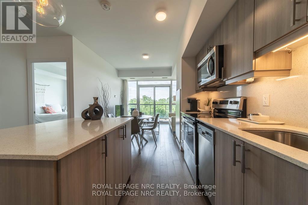 607 - 7711 Green Vista Gate, Niagara Falls (Oldfield), Ontario  L2H 1R1 - Photo 3 - X12843268