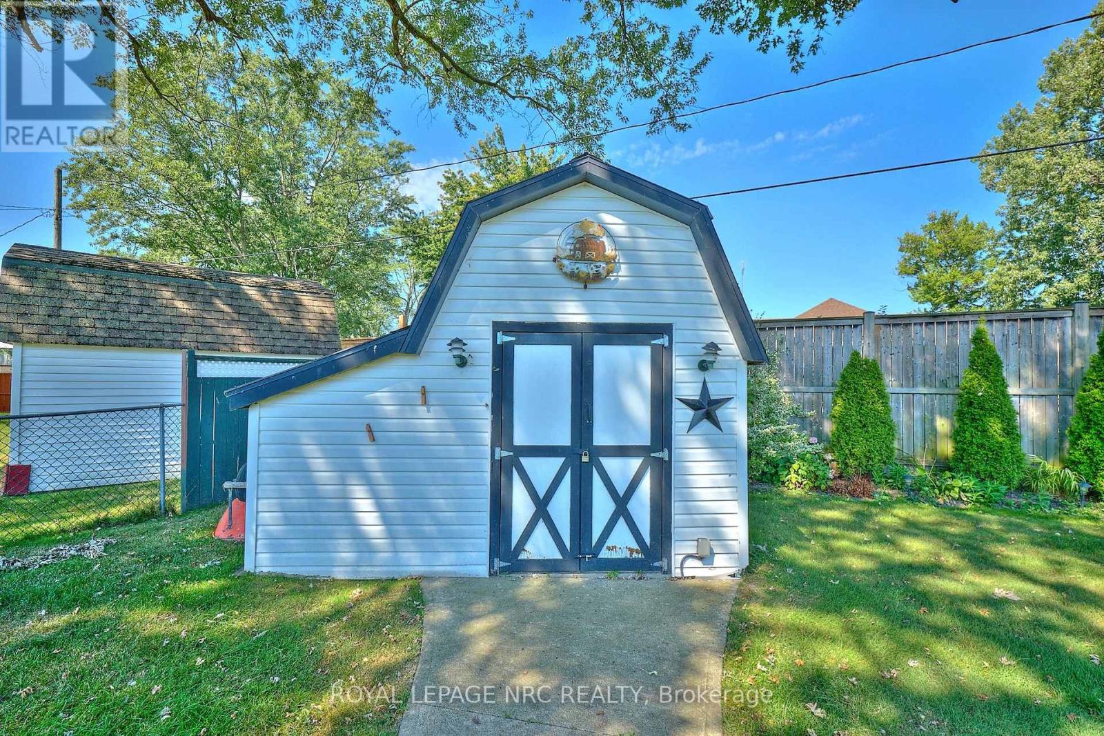 4013 Welland Street, Niagara Falls, Ontario  L2G 6J7 - Photo 36 - X12843392