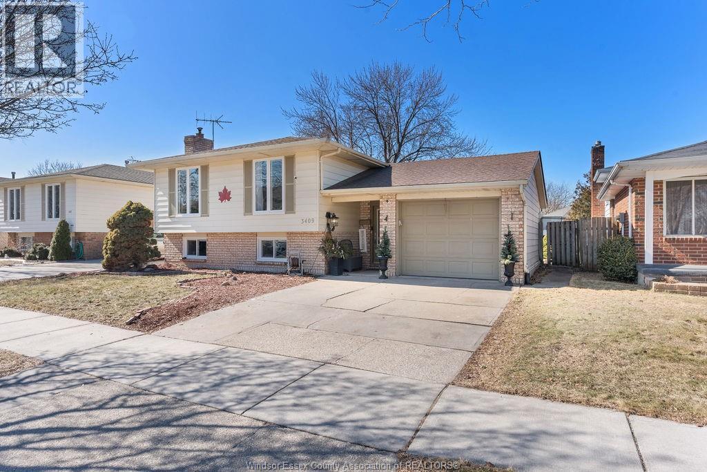 MLS# 26004523: 3409 DEERBROOK DRIVE, Windsor, Canada