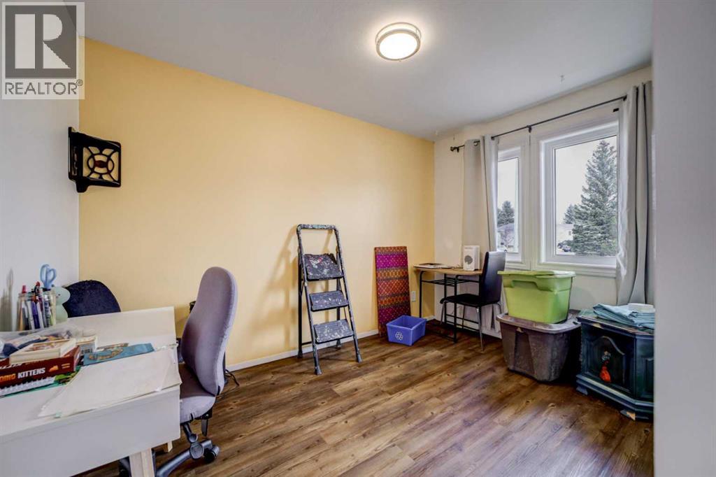 213 Mt Blakiston Road W, Lethbridge, Alberta  T1K 6M3 - Photo 20 - A2286446