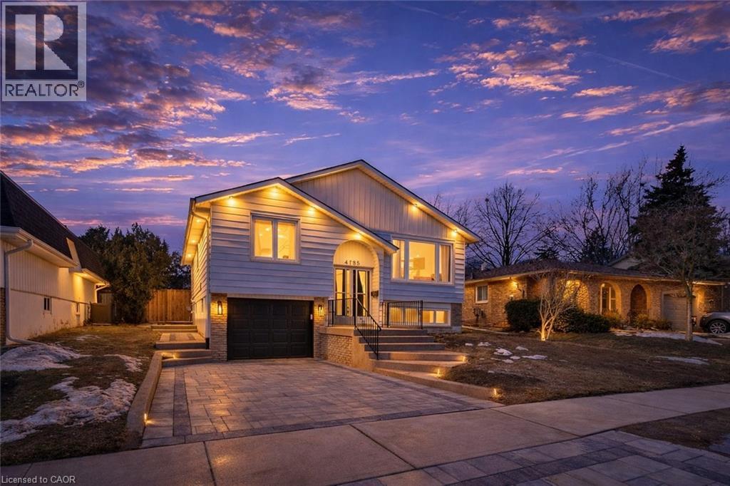 4185- Sutherland Crescent