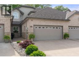 12 LAKESIDE CRESCENT, Kingsville, Ontario