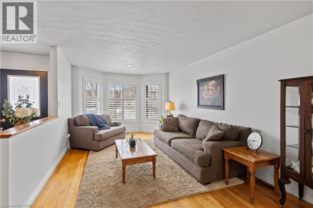 12 Falls Crescent, Simcoe, Ontario  N3Y 5K5 - Photo 3 - 40806919