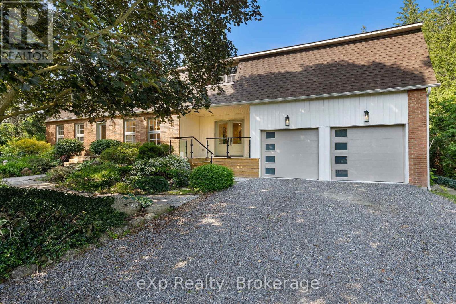 5535 Cedar Springs Road, Burlington, Ontario  L7P 0C2 - Photo 3 - W12843220