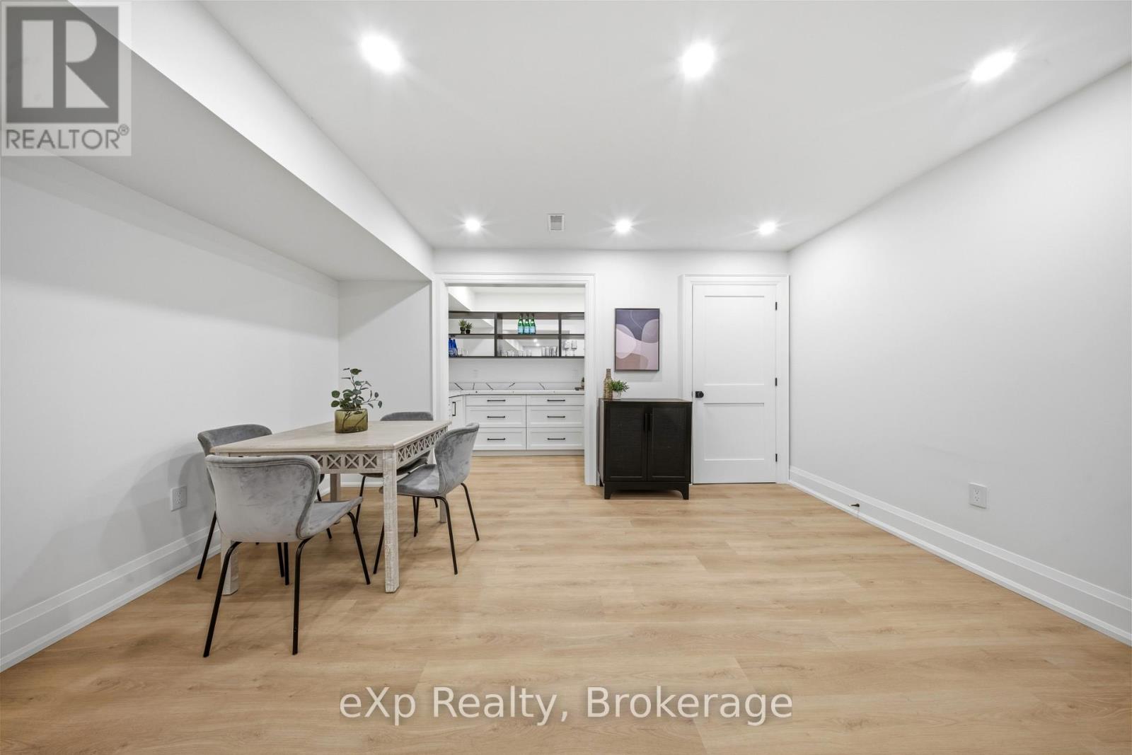 5535 Cedar Springs Road, Burlington, Ontario  L7P 0C2 - Photo 43 - W12843220