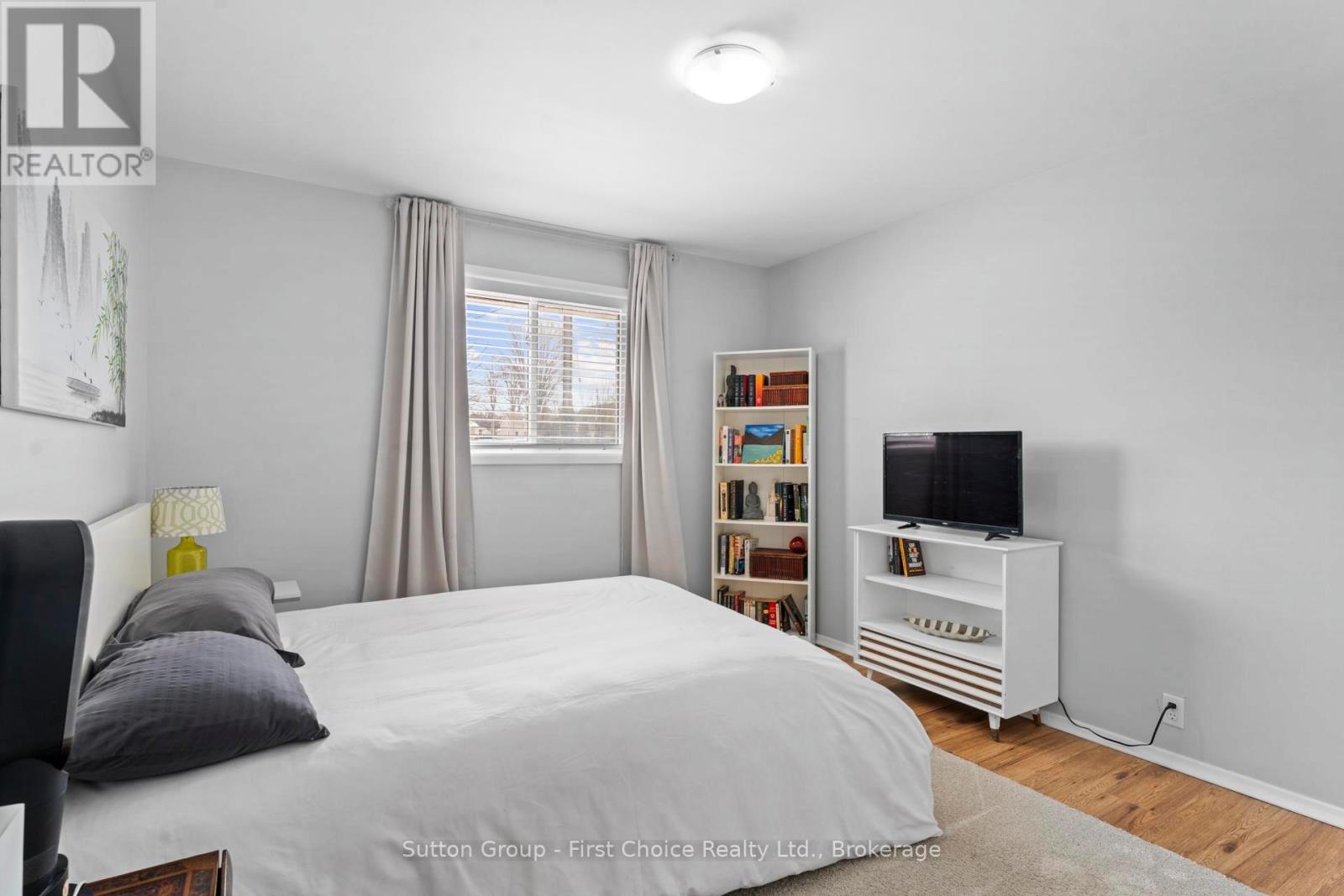 52 Water Street, Huron East, Ontario  N0K 1G0 - Photo 22 - X12843156