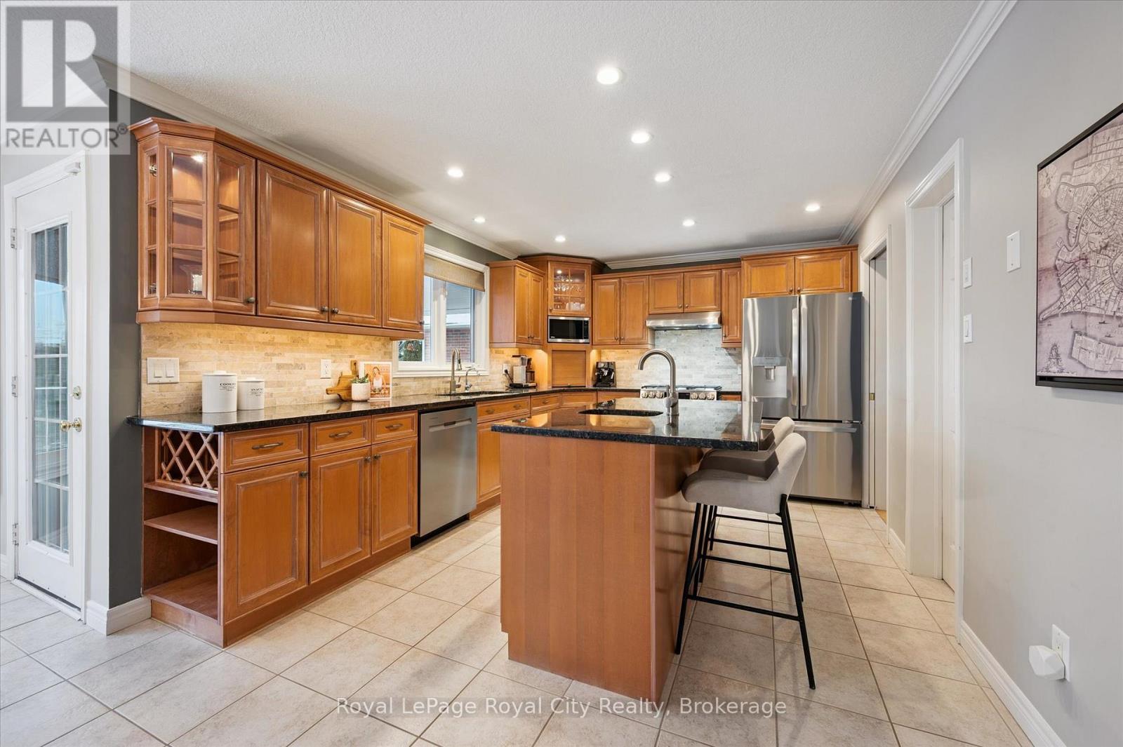 60 Hazelwood Drive, Guelph, Ontario  N1C 1A9 - Photo 10 - X12843160