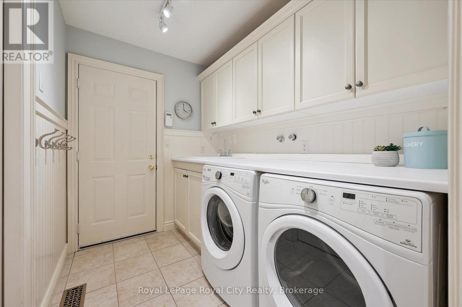 60 Hazelwood Drive, Guelph, Ontario  N1C 1A9 - Photo 21 - X12843160