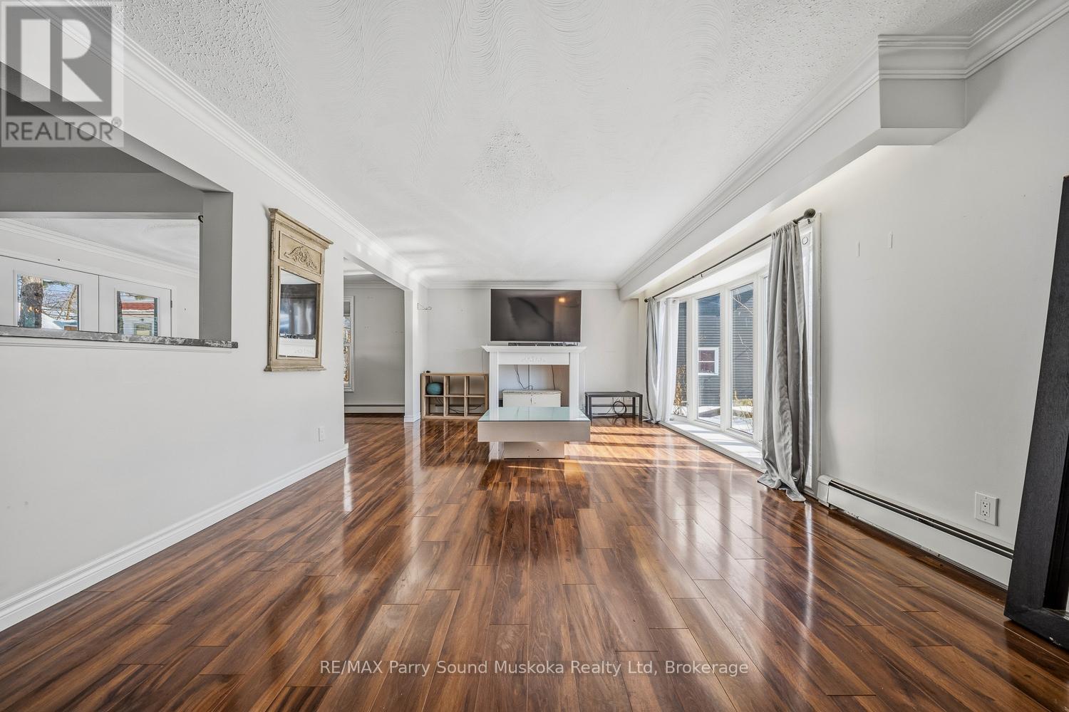 55 A Cascade Street E, Parry Sound, Ontario  P2A 1K3 - Photo 10 - X12843260