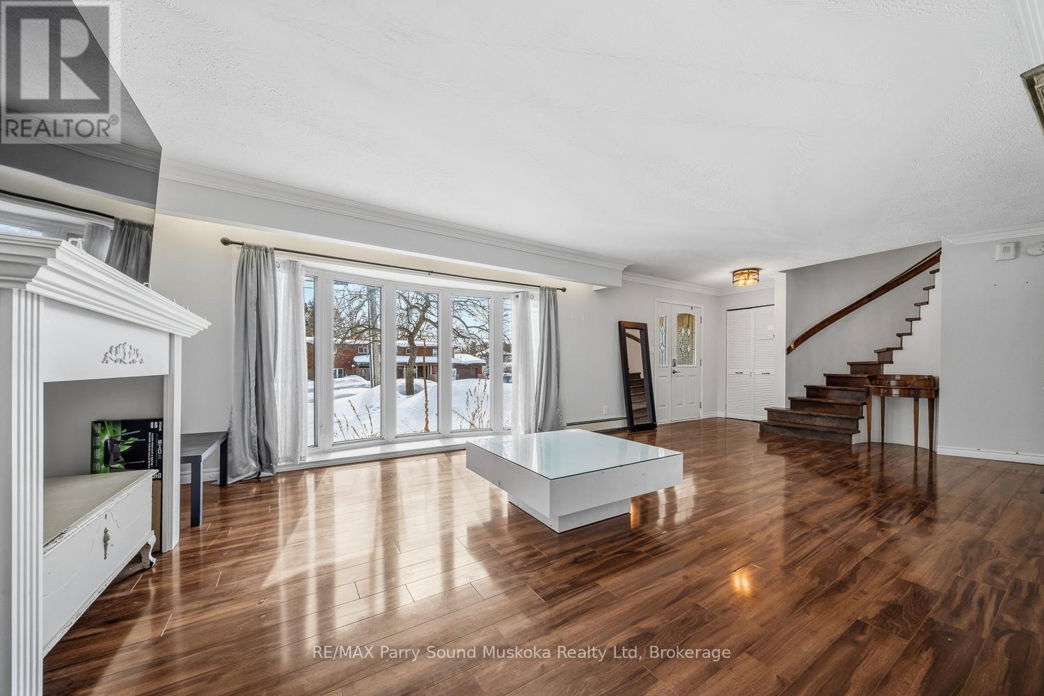 55 A Cascade Street E, Parry Sound, Ontario  P2A 1K3 - Photo 6 - X12843260