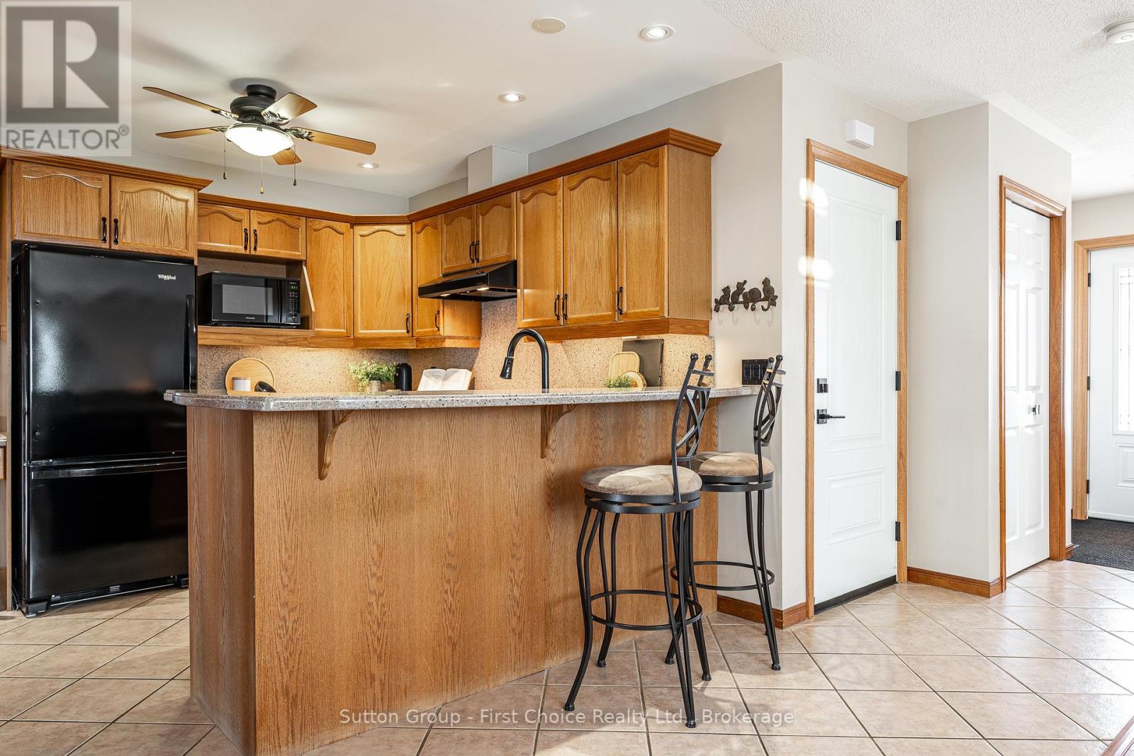 60 Bell Court, Stratford, Ontario  N5A 7W8 - Photo 11 - X12843354