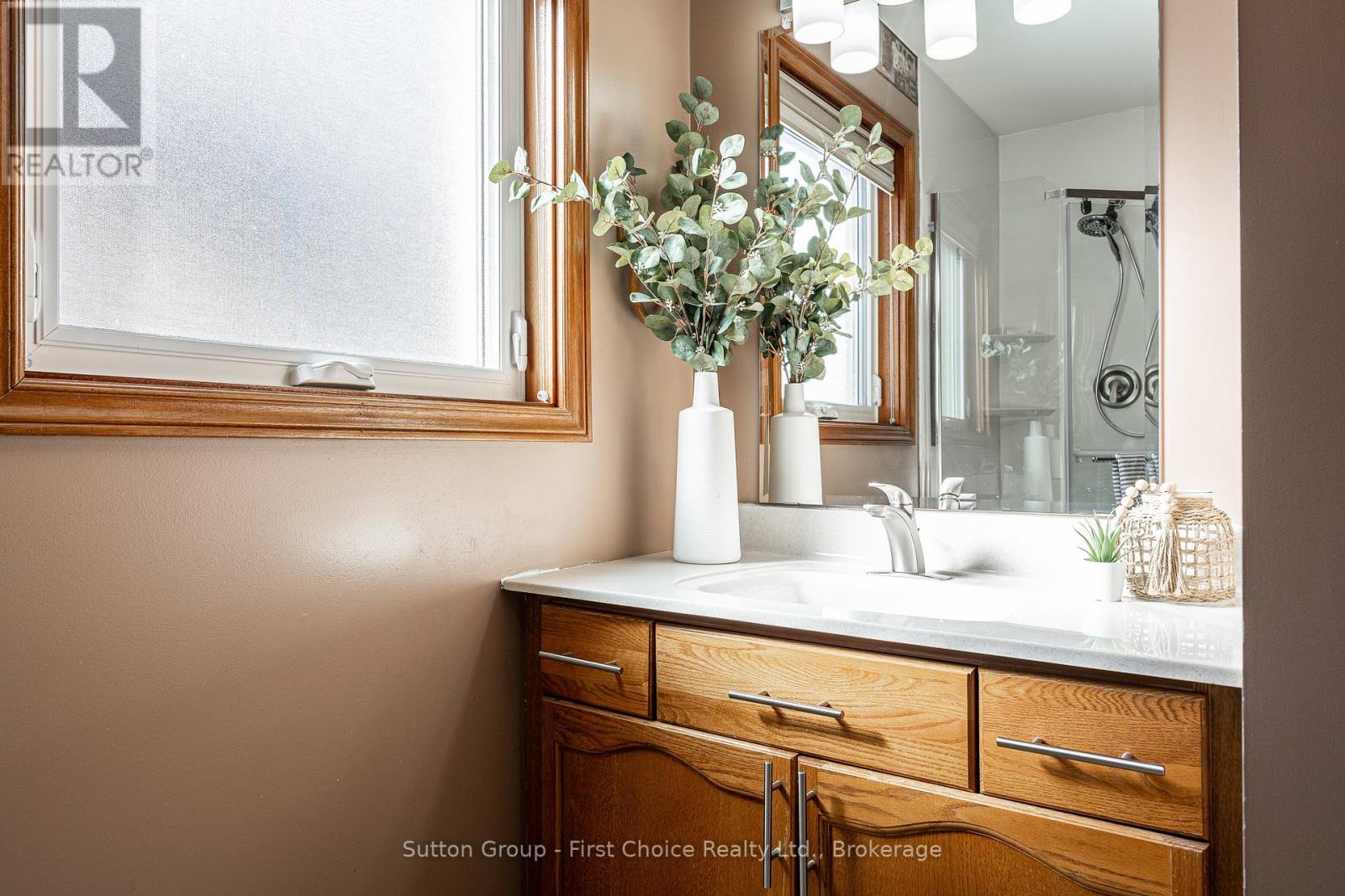 60 Bell Court, Stratford, Ontario  N5A 7W8 - Photo 30 - X12843354