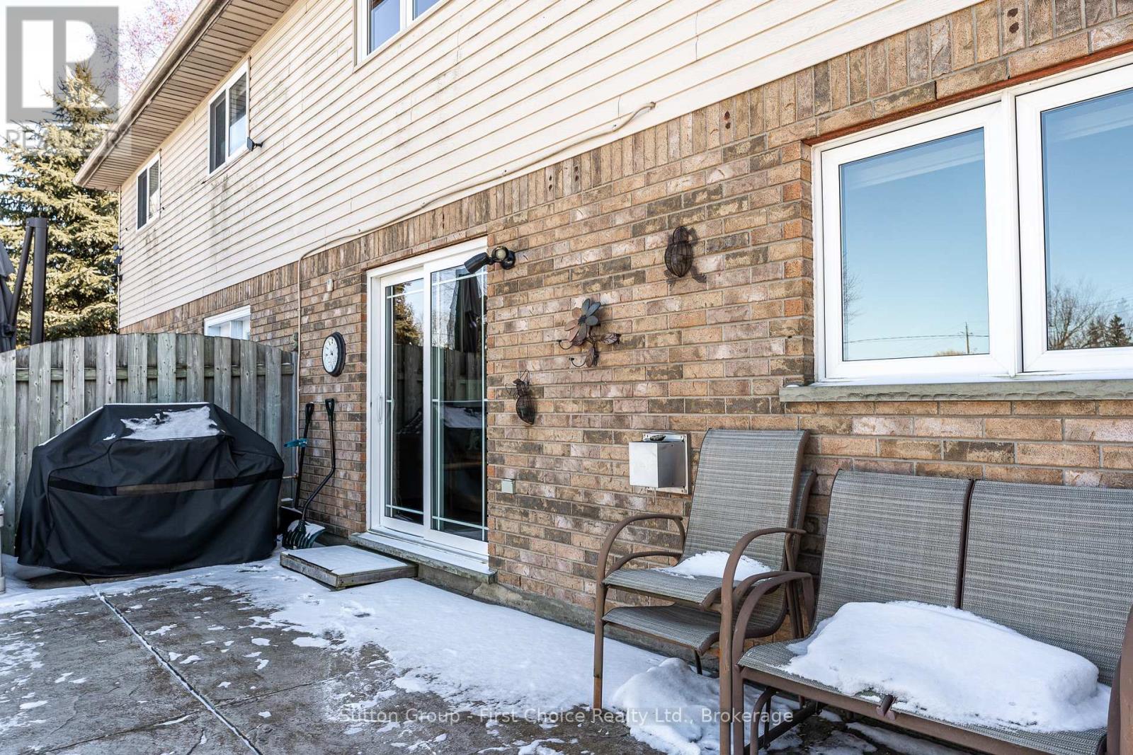 60 Bell Court, Stratford, Ontario  N5A 7W8 - Photo 38 - X12843354