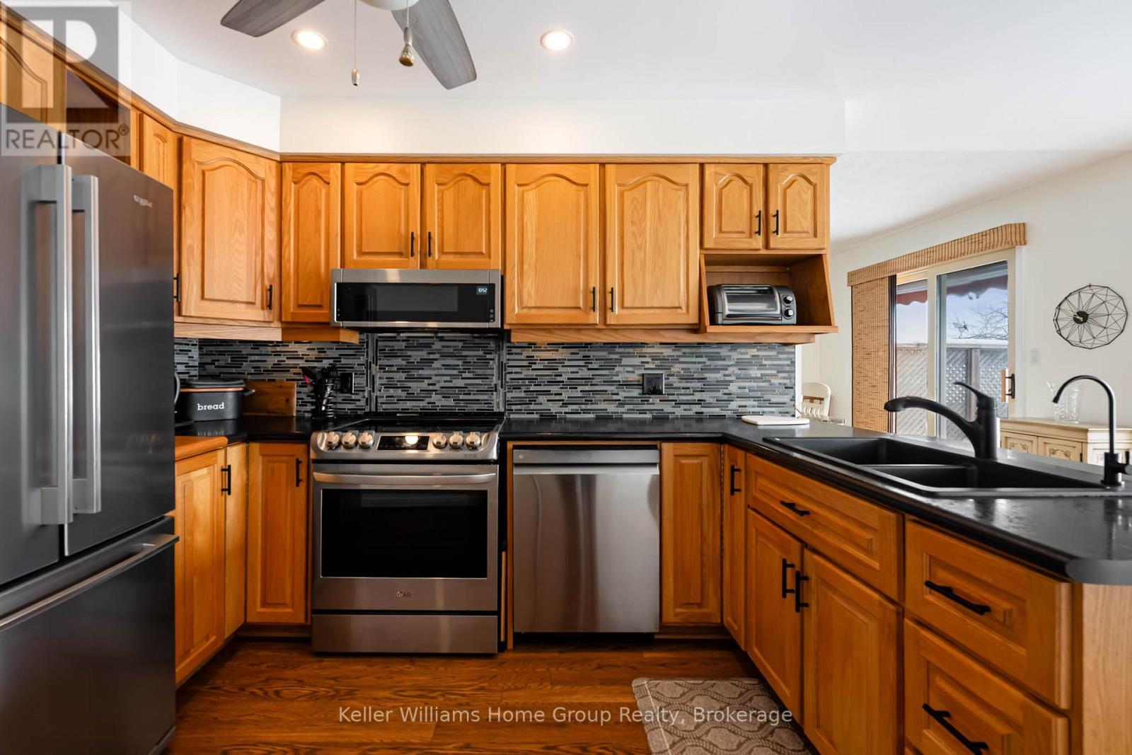 550 Maple Avenue N, North Perth, Ontario  N4W 3G5 - Photo 16 - X12843458