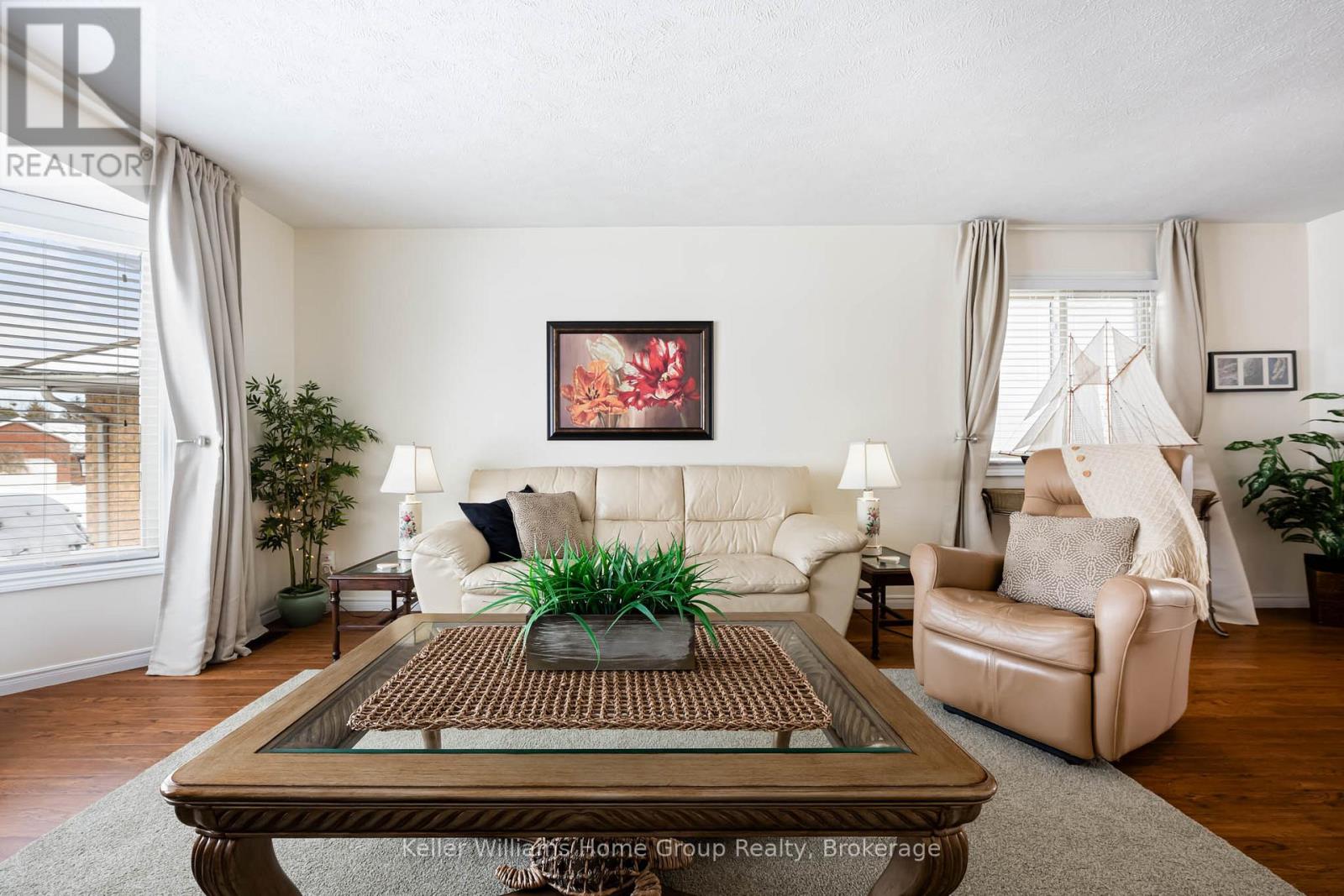 550 Maple Avenue N, North Perth, Ontario  N4W 3G5 - Photo 6 - X12843458