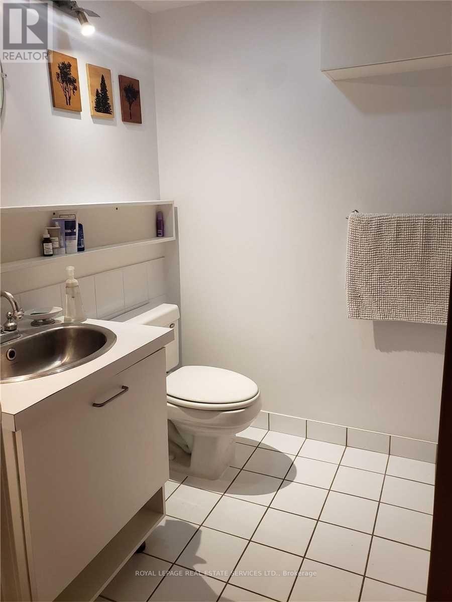 213 - 255 Richmond Street E, Toronto, Ontario  M5A 4T7 - Photo 12 - C12843122