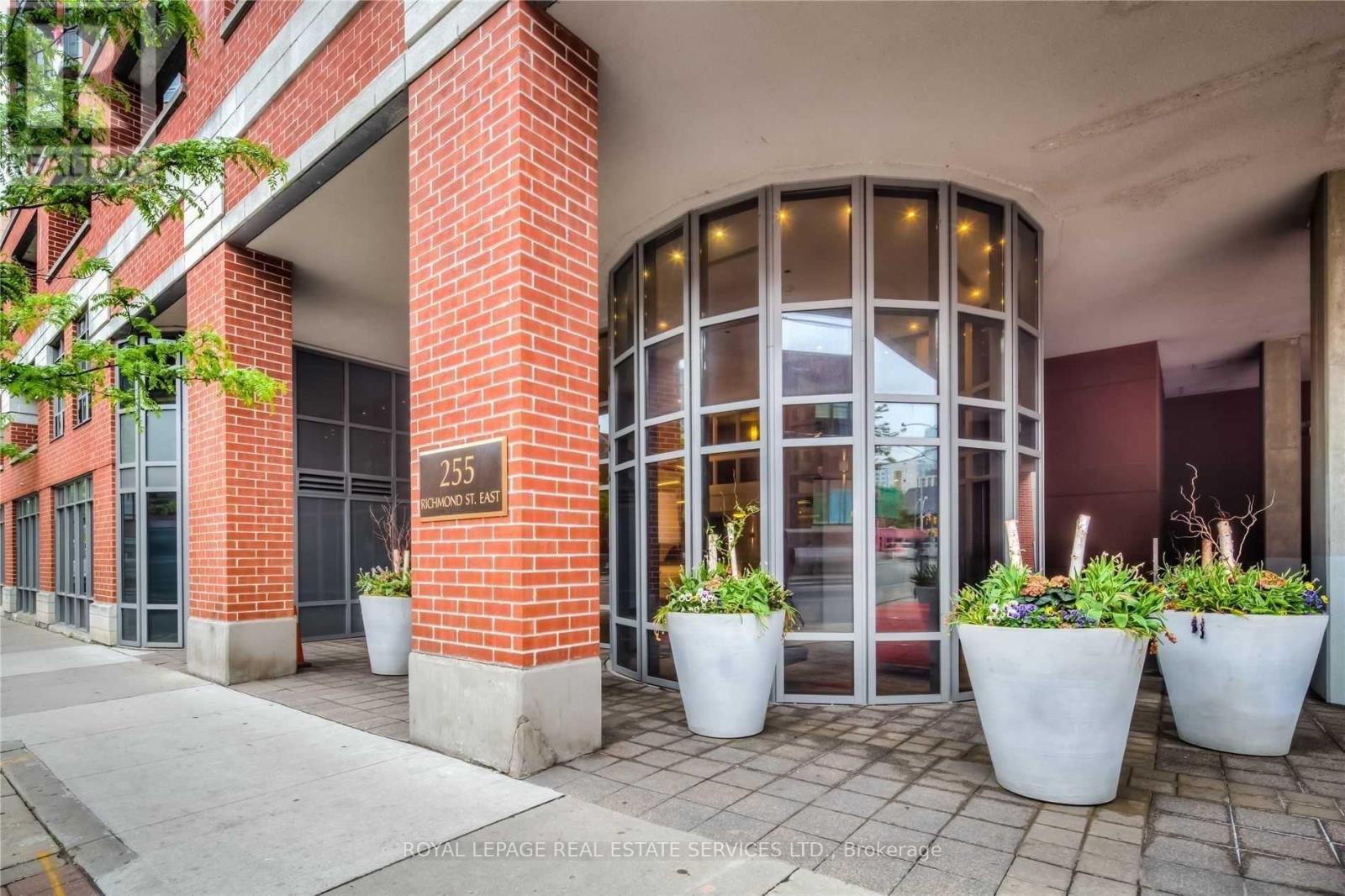 213 - 255 Richmond Street E, Toronto, Ontario  M5A 4T7 - Photo 17 - C12843122