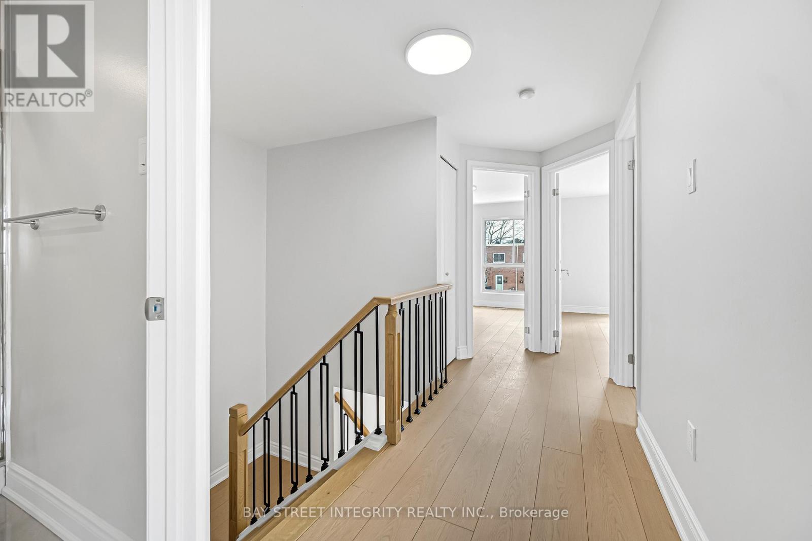 41 Elsa Vine Way, Toronto, Ontario  M2J 4H8 - Photo 28 - C12843180