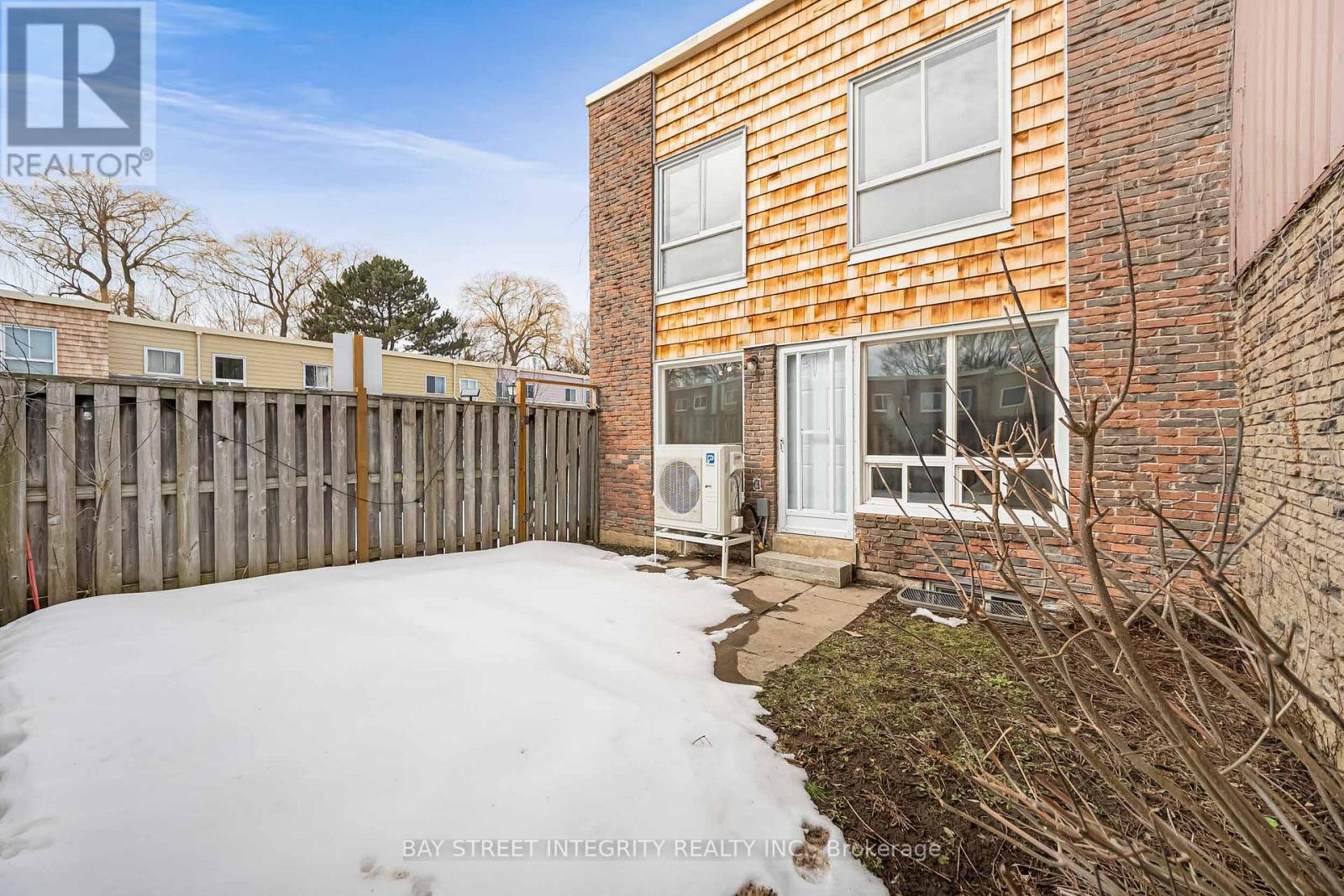 41 Elsa Vine Way, Toronto, Ontario  M2J 4H8 - Photo 47 - C12843180