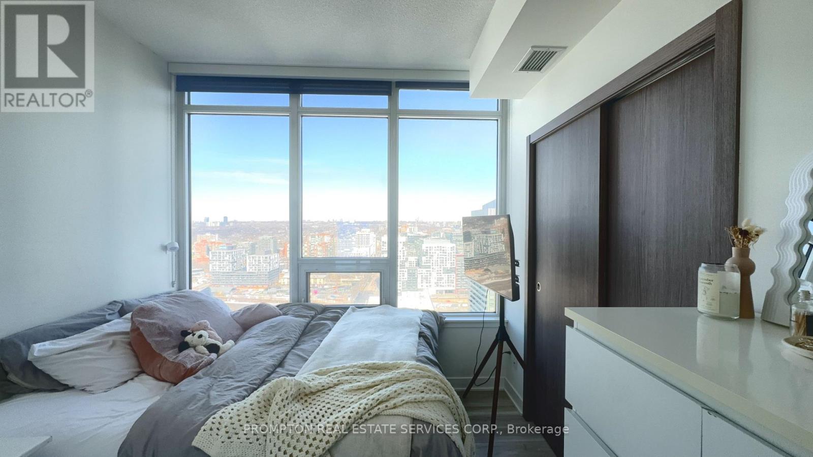 3605 - 19 Bathurst Street, Toronto, Ontario  M5V 0N2 - Photo 17 - C12843200