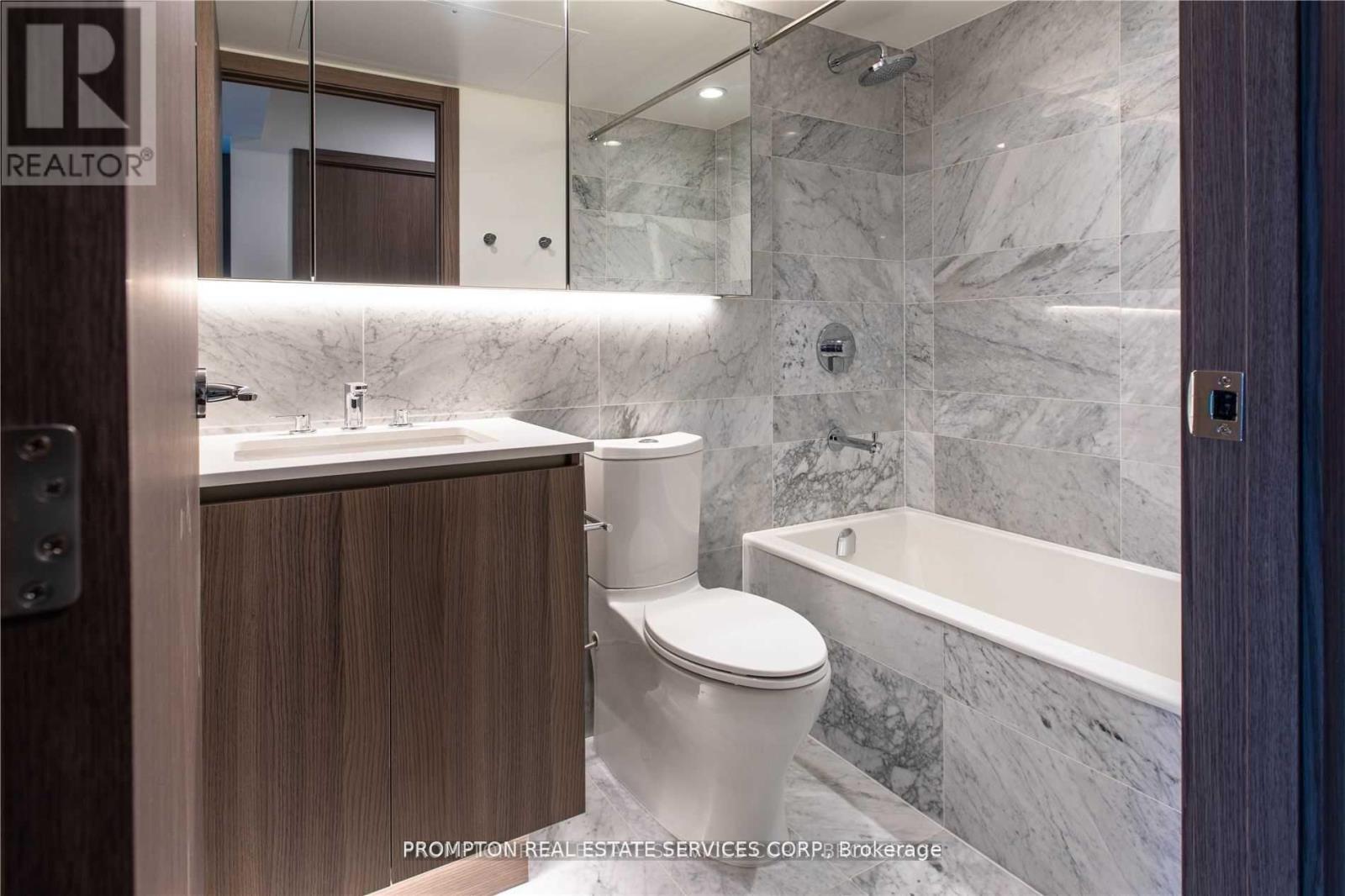 3605 - 19 Bathurst Street, Toronto, Ontario  M5V 0N2 - Photo 19 - C12843200