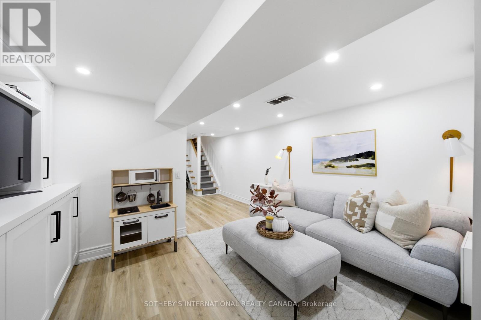 12 Atkins Avenue, Toronto, Ontario  M6K 1W1 - Photo 31 - C12843278