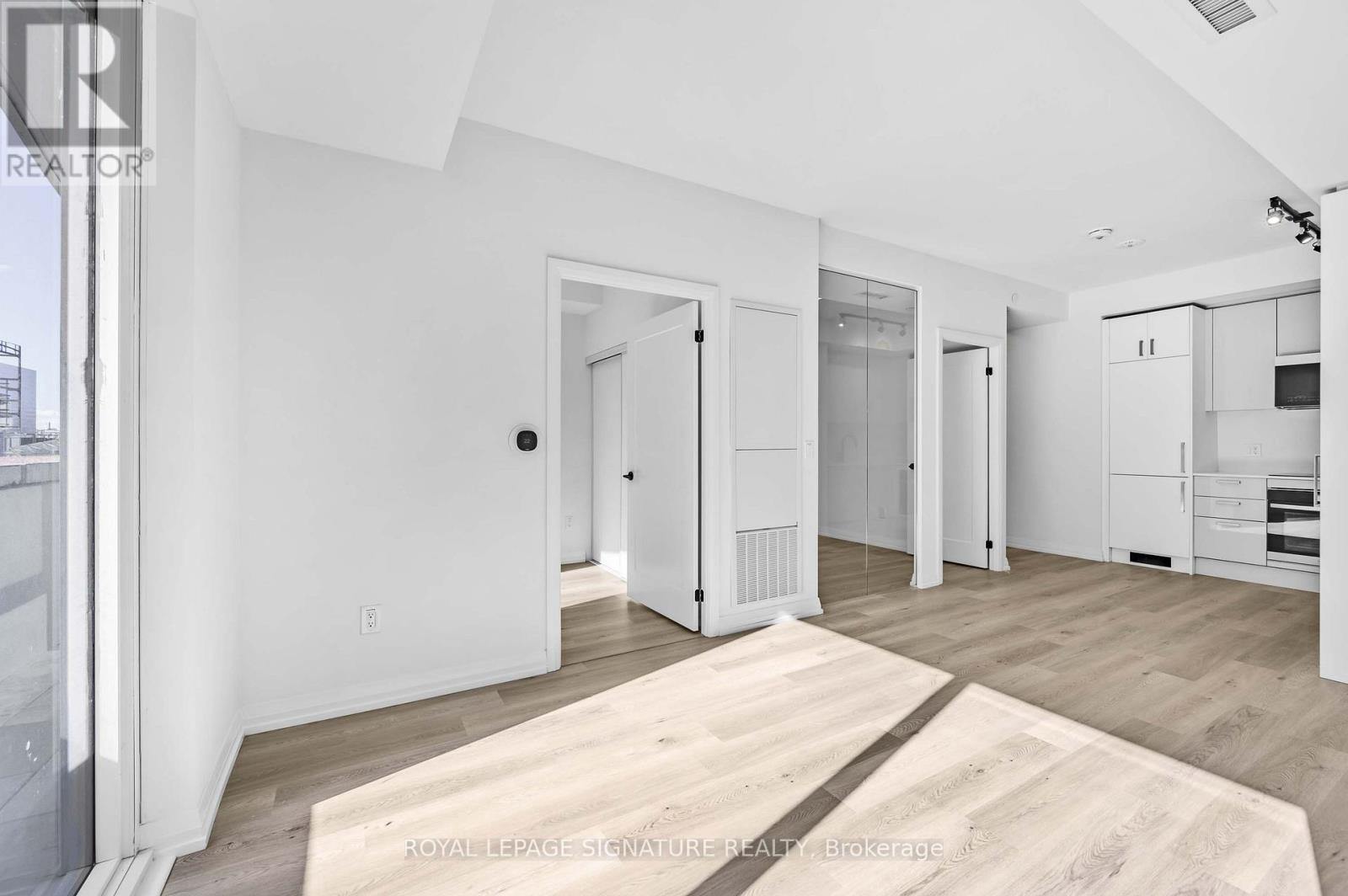 504 - 280 Dundas Street W, Toronto, Ontario  M5T 1G2 - Photo 14 - C12843280