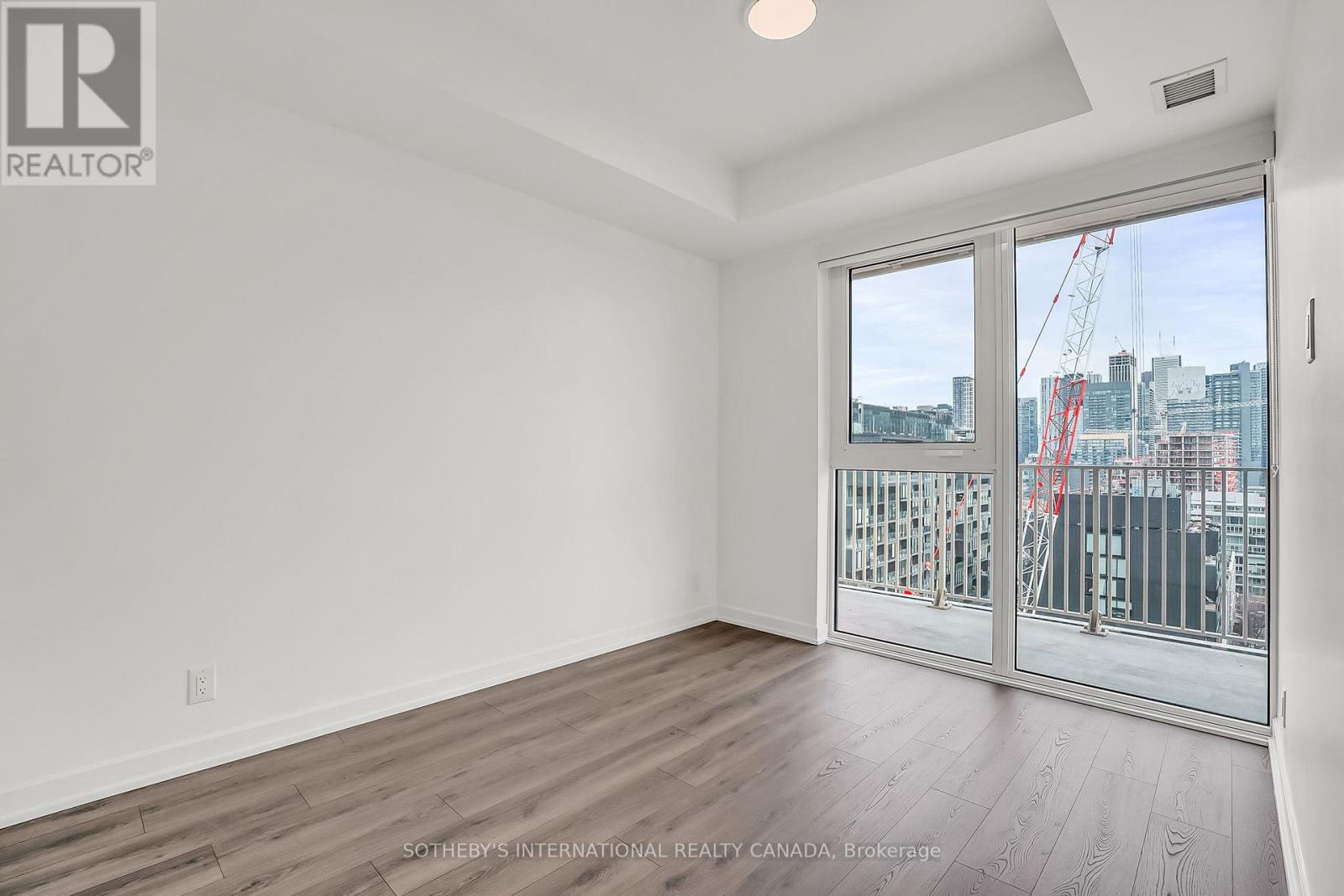 1407 - 88 Bathurst Street, Toronto, Ontario  M5V 0W8 - Photo 12 - C12843290