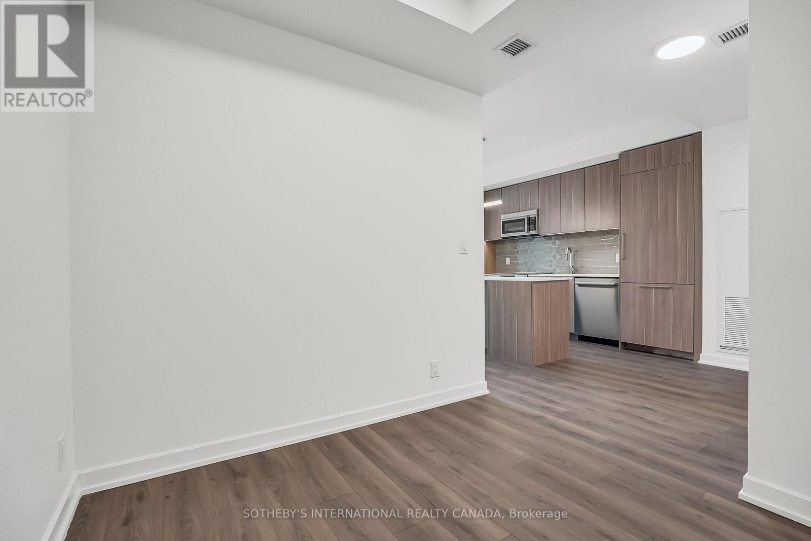 1407 - 88 Bathurst Street, Toronto, Ontario  M5V 0W8 - Photo 18 - C12843290