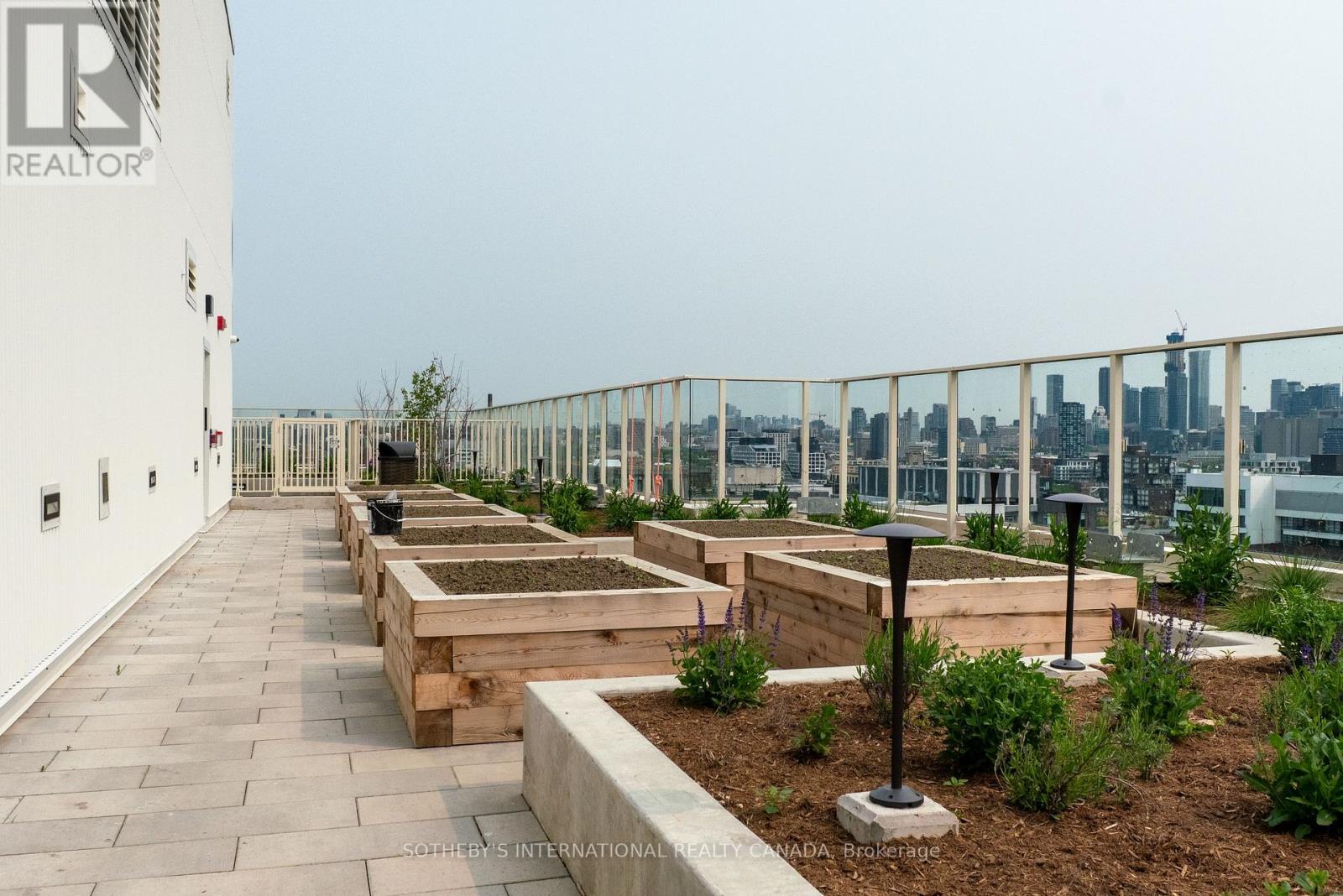 1407 - 88 Bathurst Street, Toronto, Ontario  M5V 0W8 - Photo 32 - C12843290