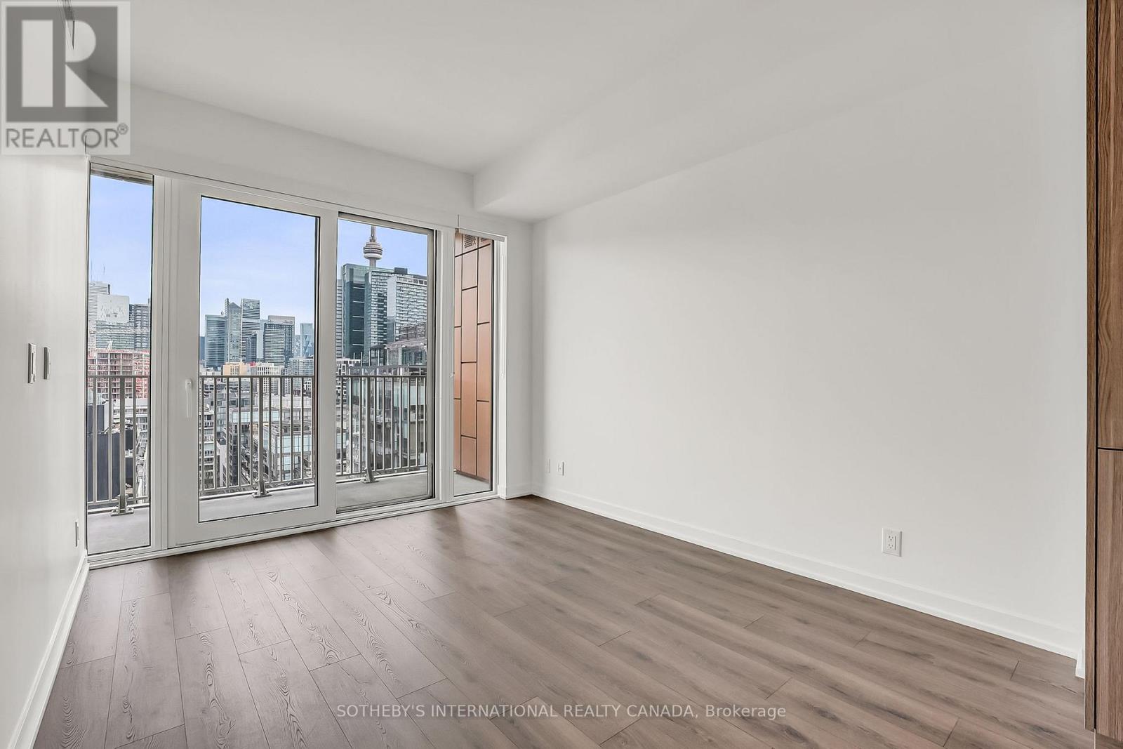 1407 - 88 Bathurst Street, Toronto, Ontario  M5V 0W8 - Photo 9 - C12843290