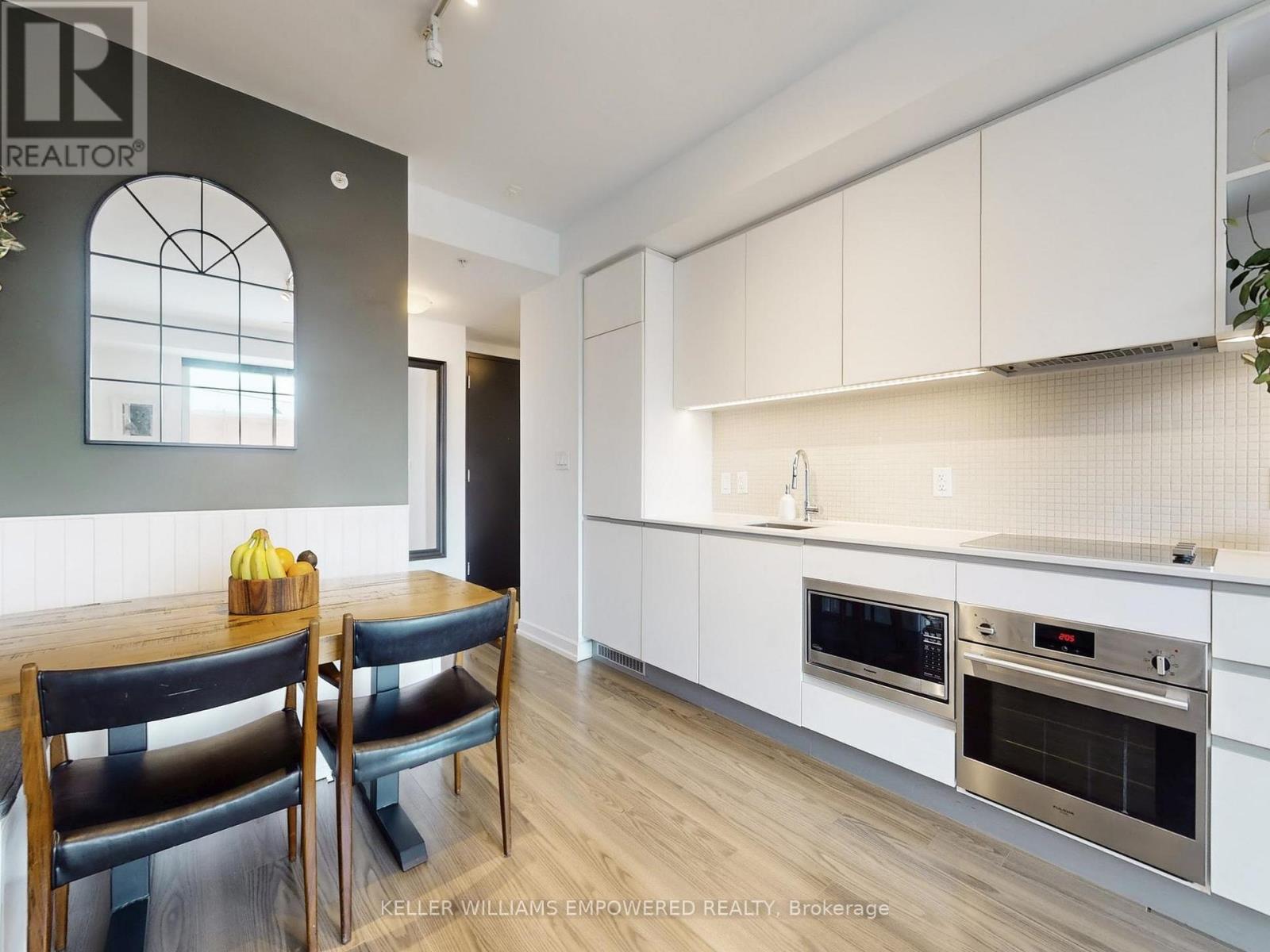 307 - 377 Madison Avenue, Toronto, Ontario  M4V 3E1 - Photo 17 - C12843304