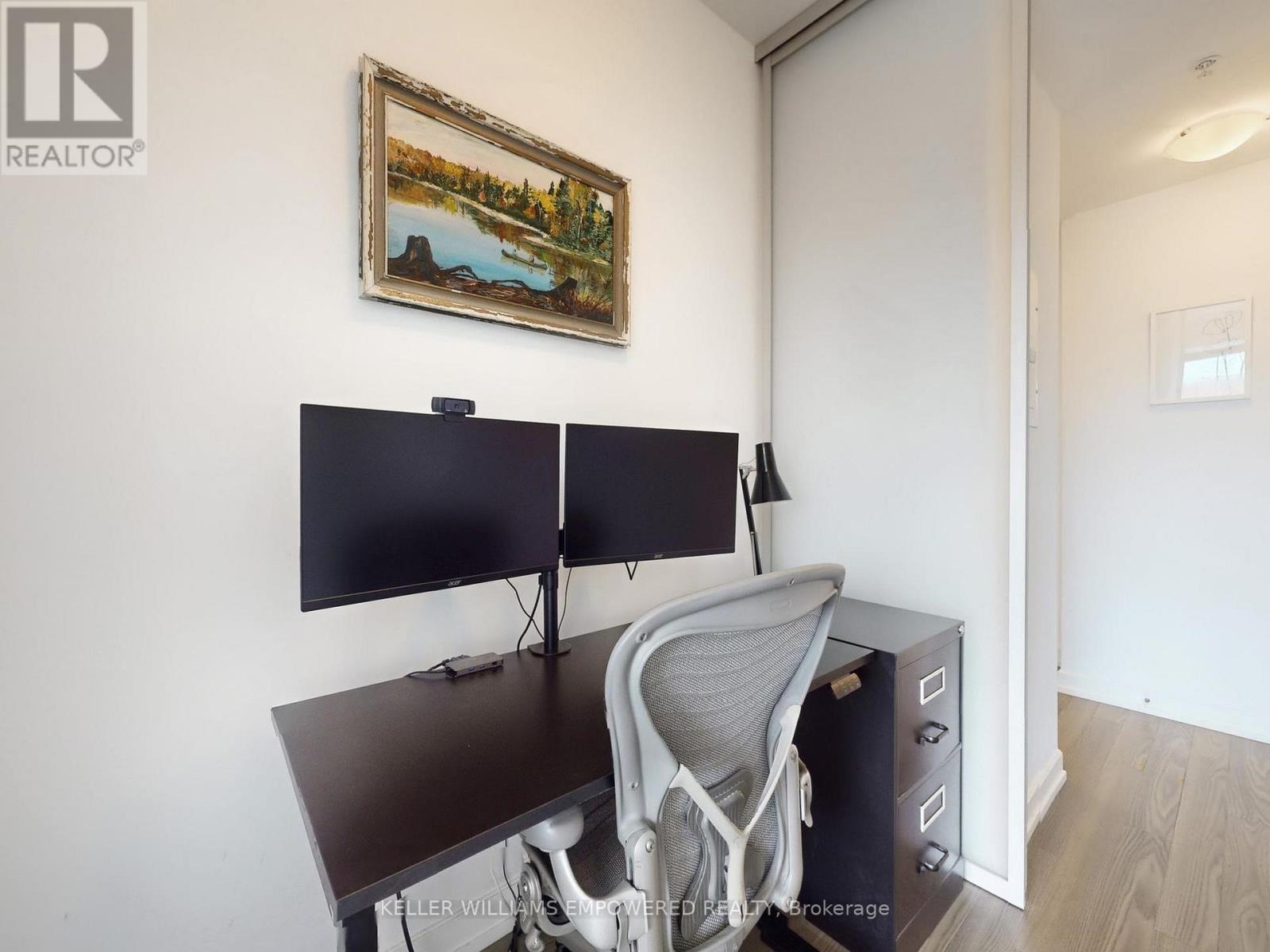 307 - 377 Madison Avenue, Toronto, Ontario  M4V 3E1 - Photo 23 - C12843304