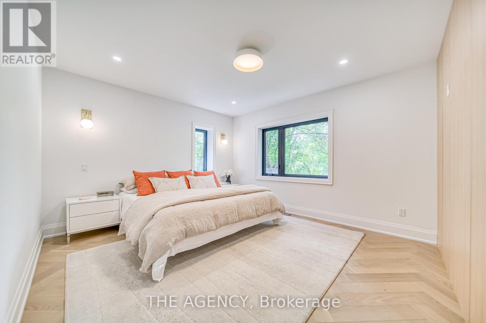 16 Duncannon Drive, Toronto, Ontario  M5P 2M1 - Photo 17 - C12843340