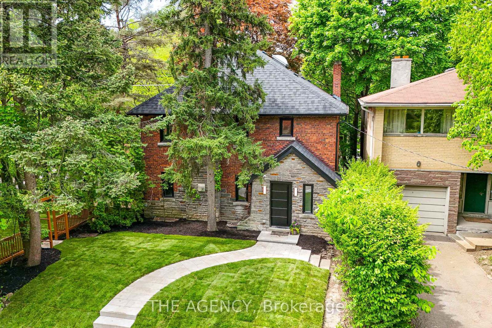 16 Duncannon Drive, Toronto, Ontario  M5P 2M1 - Photo 36 - C12843340