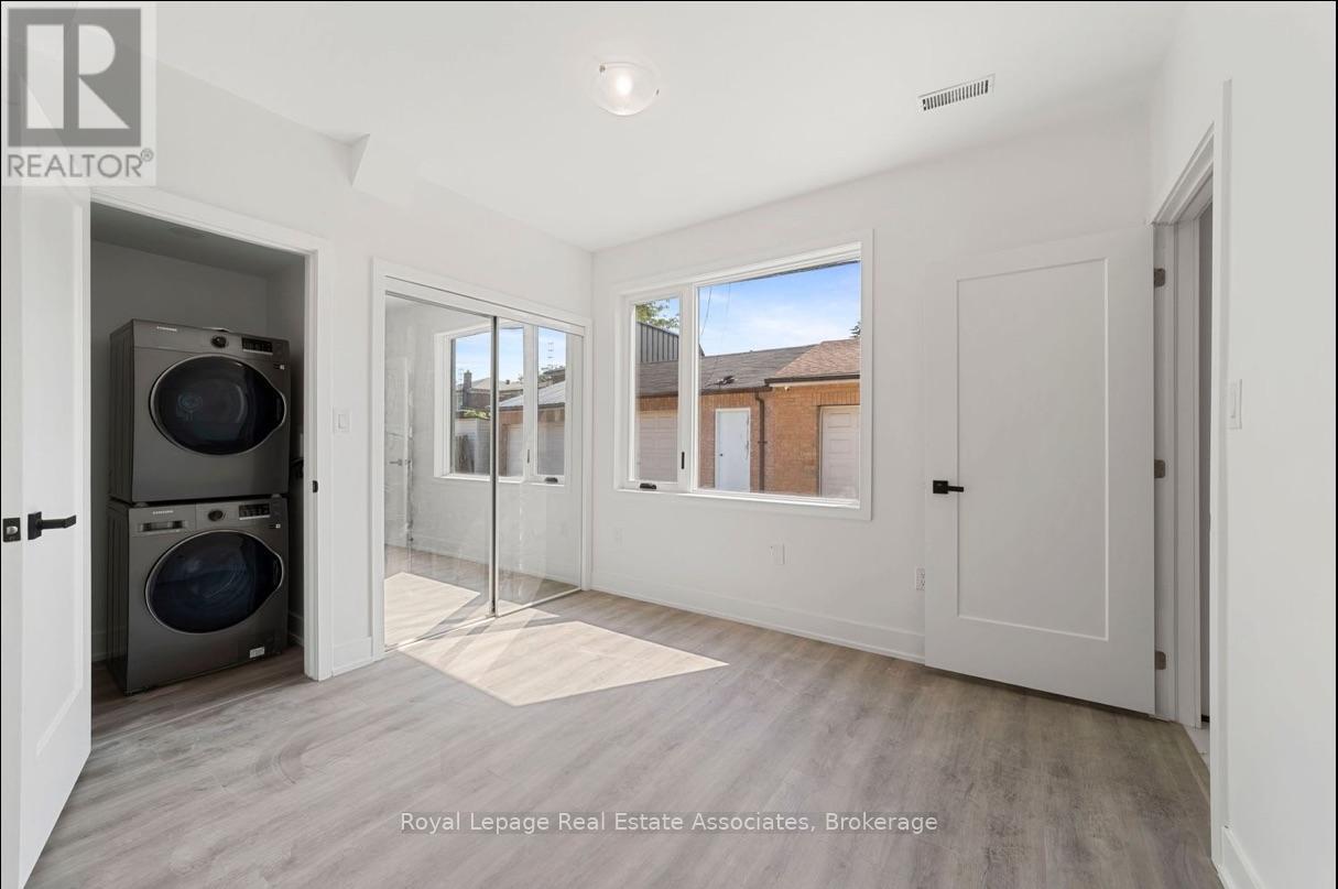 531 Delaware Avenue N, Toronto, Ontario  M6H 2V3 - Photo 24 - C12843388